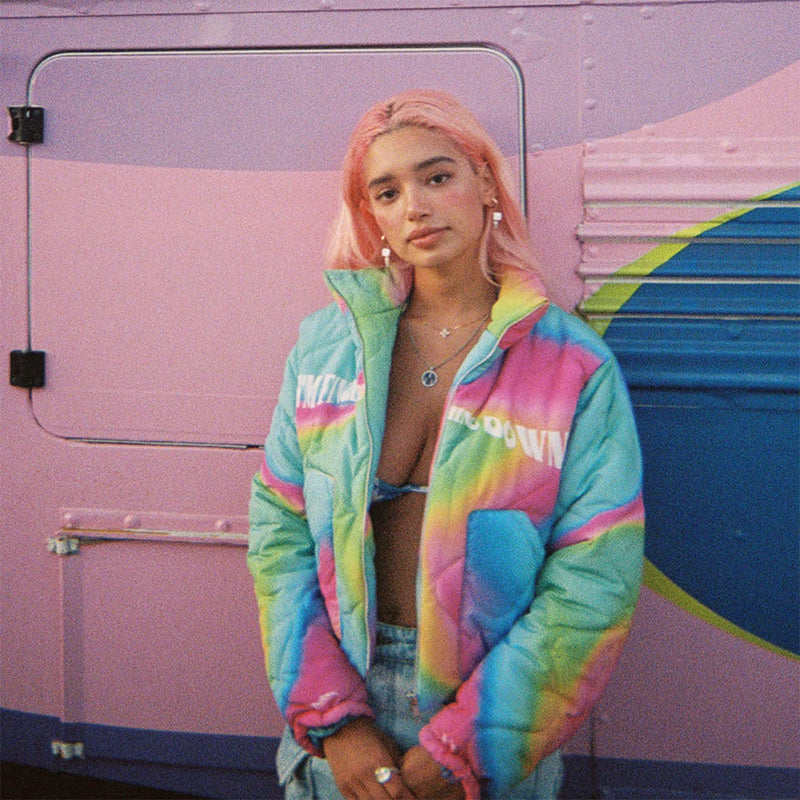 MSFTSrep BRadn Blog Post Banner A girl in Colorful Clothes