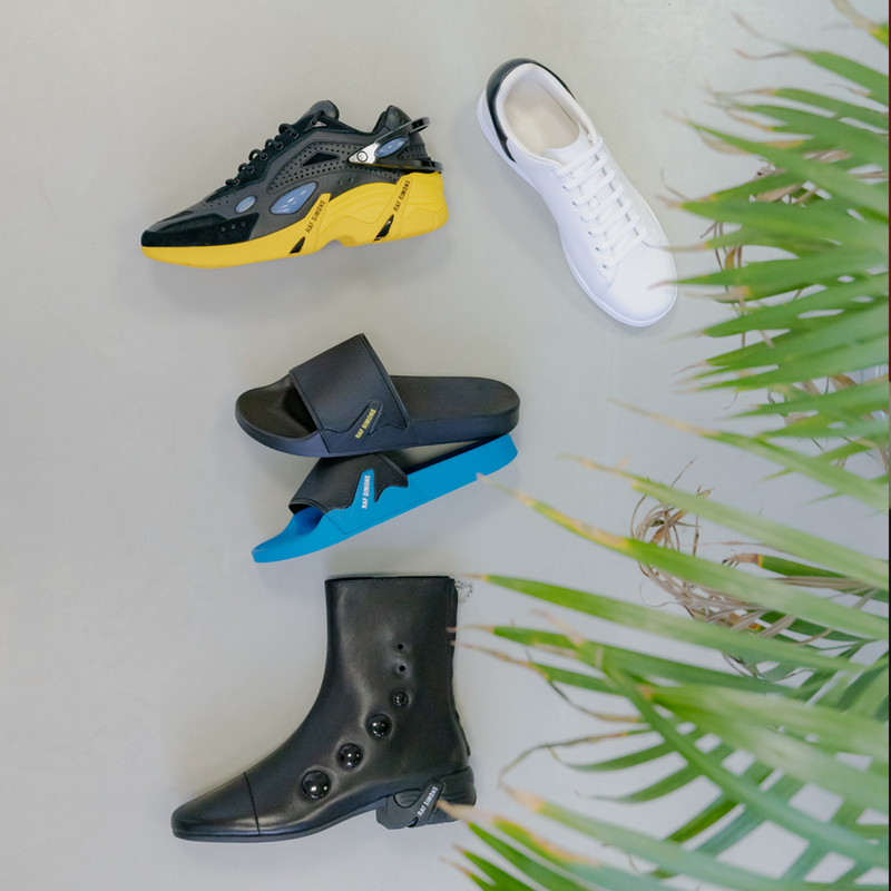 RAF SIMONS - Avantgarde & outstanding footwear displayed on the floor