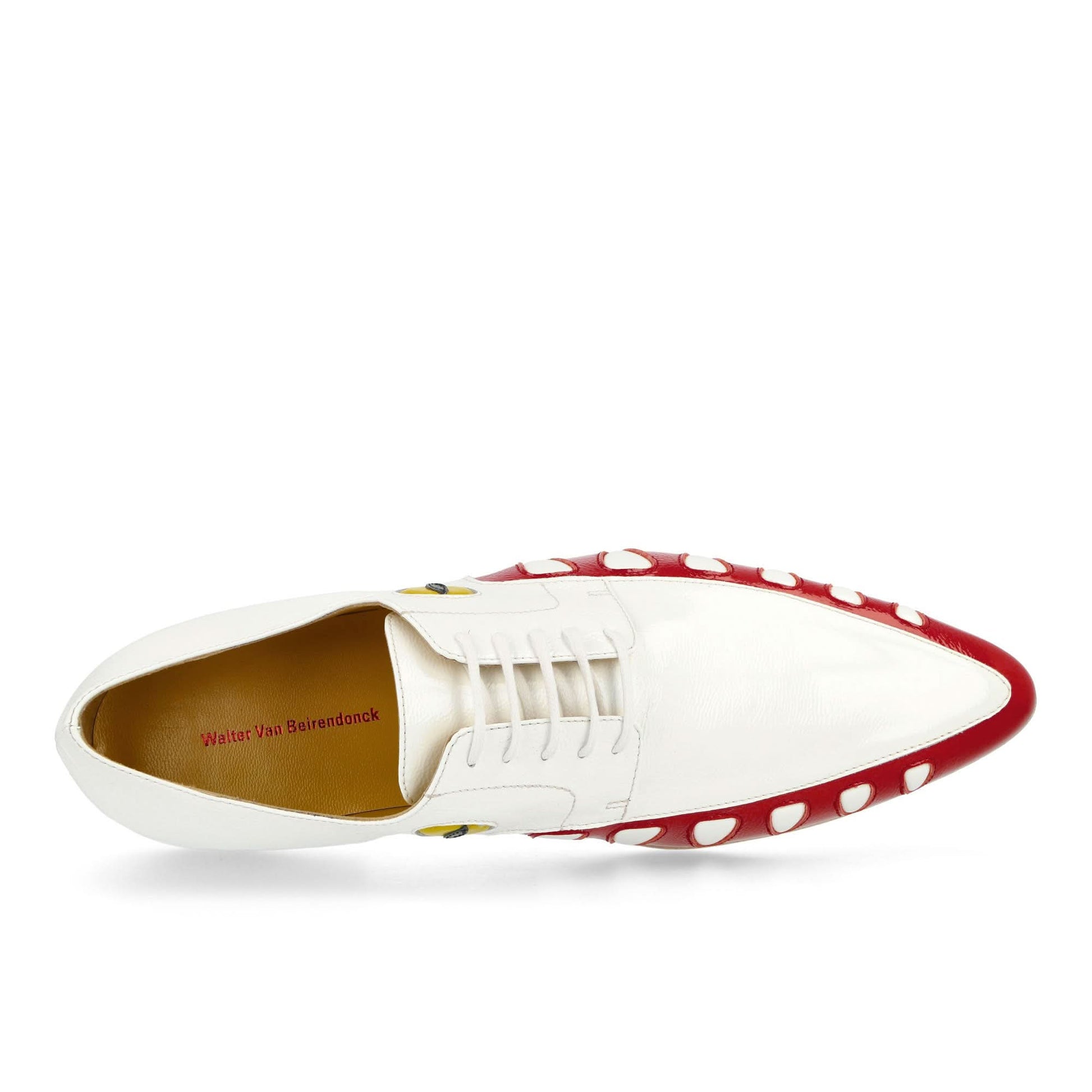 Walter Van Beirendonck Crocodile Shoes White Lace Ups Detail view 5 | Gate