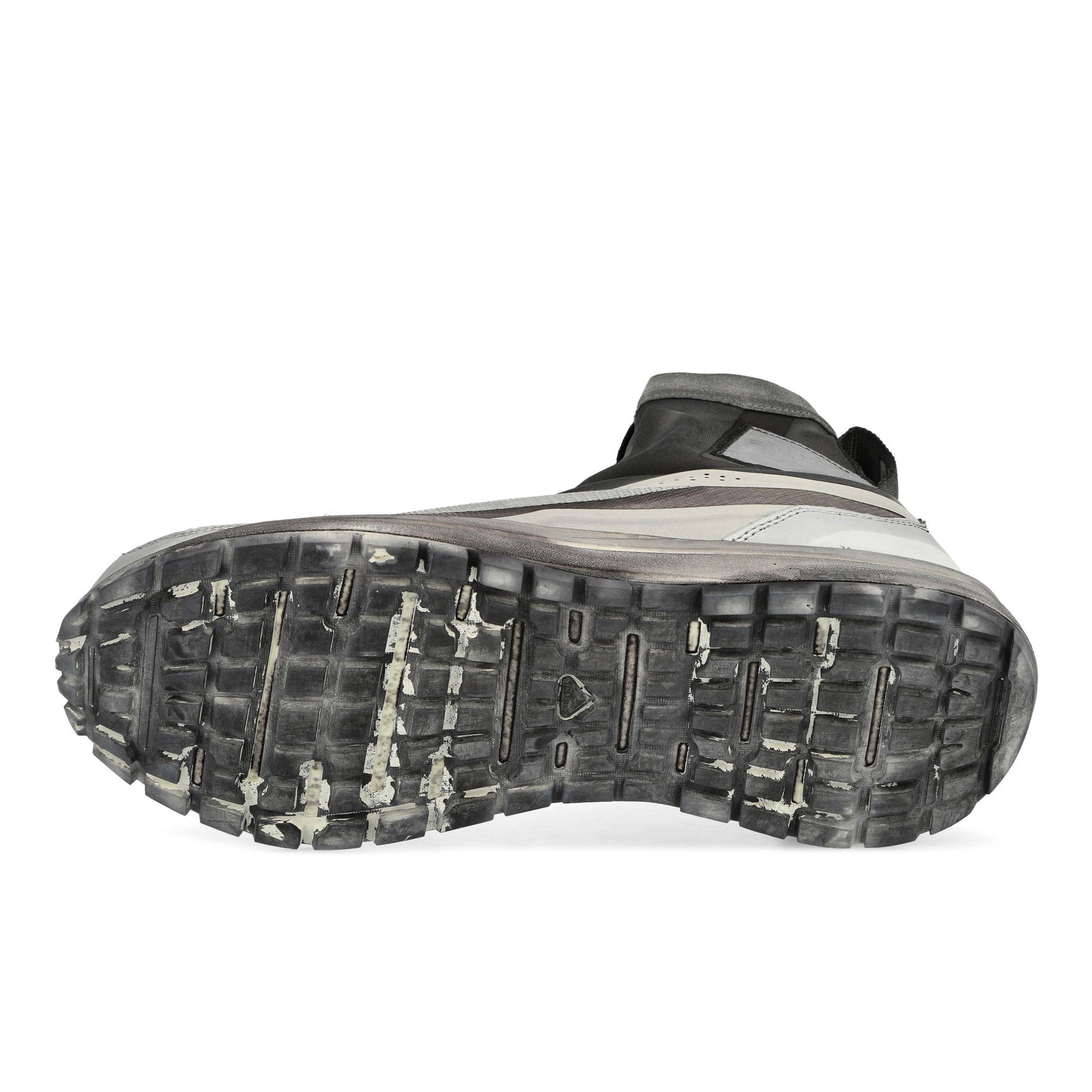 11 By Boris Bidjan Saberi ST Bamba 2 High Grey Sneaker Detail view 7 | Gate