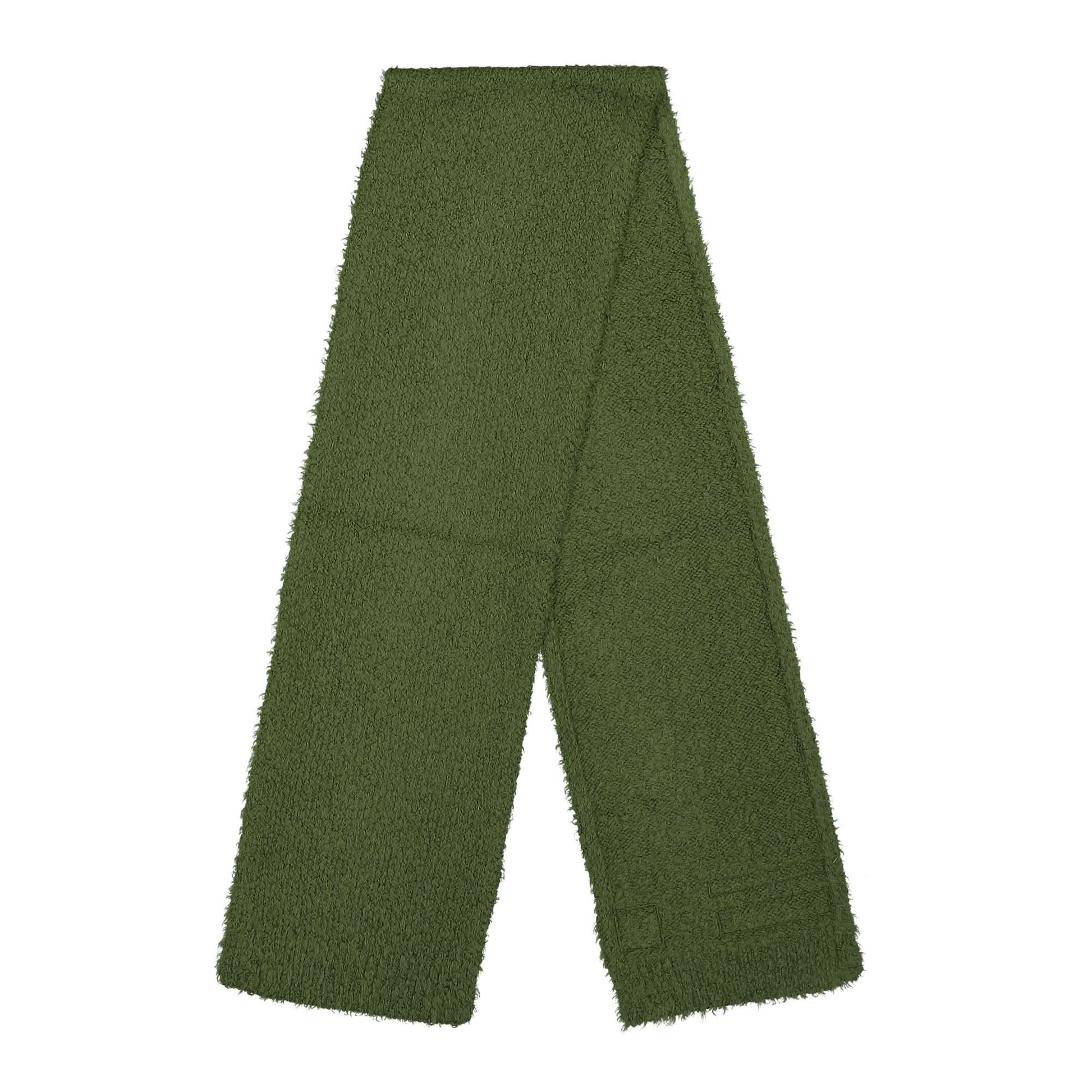 Fred Perry Fluffy Knit Scarf Green Detail view 2 | Gate