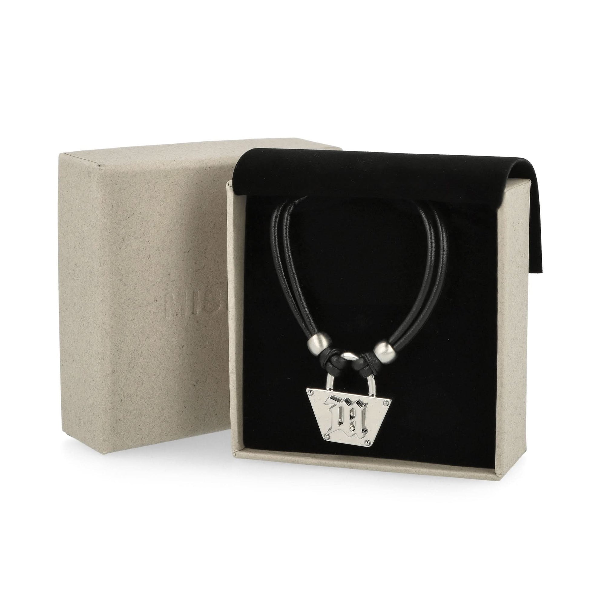 MISBHV Lock Me Up Choker Black Detail view 3 | Gate