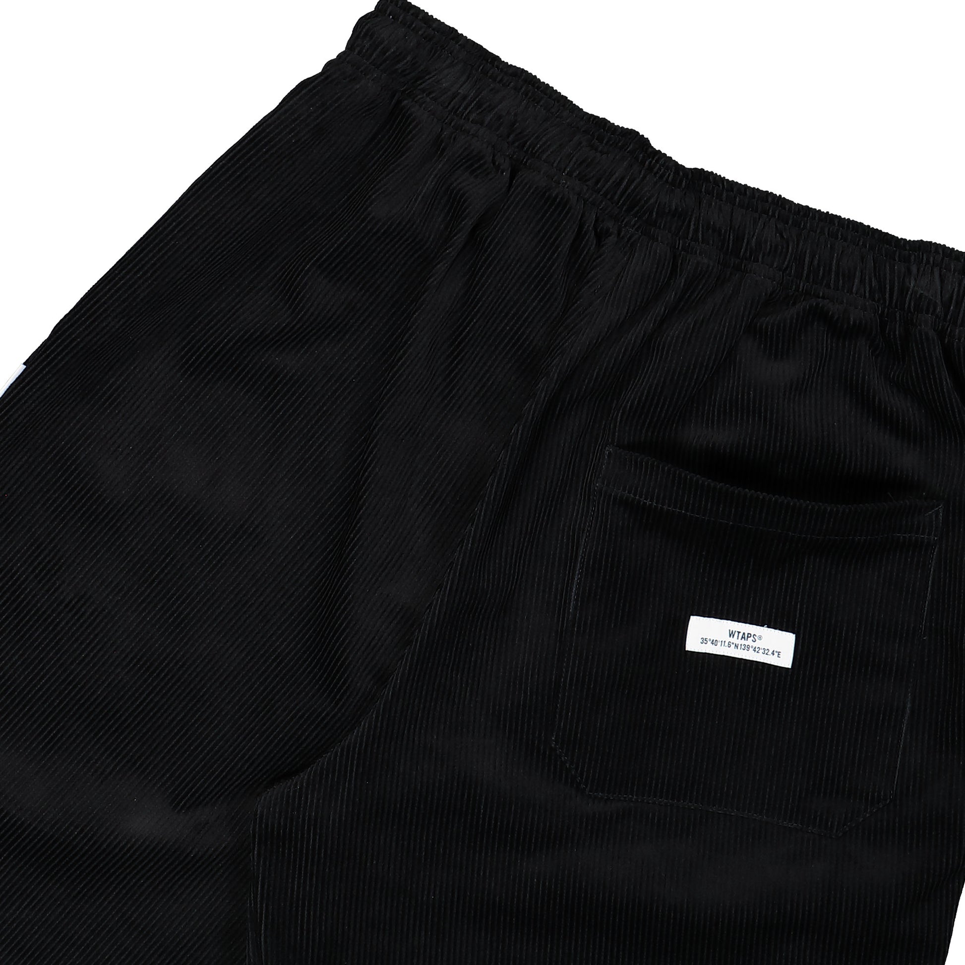 WTAPS SDDT2003 / Trousers / Cotton. Corduroy Black Detail view 5 | Gate