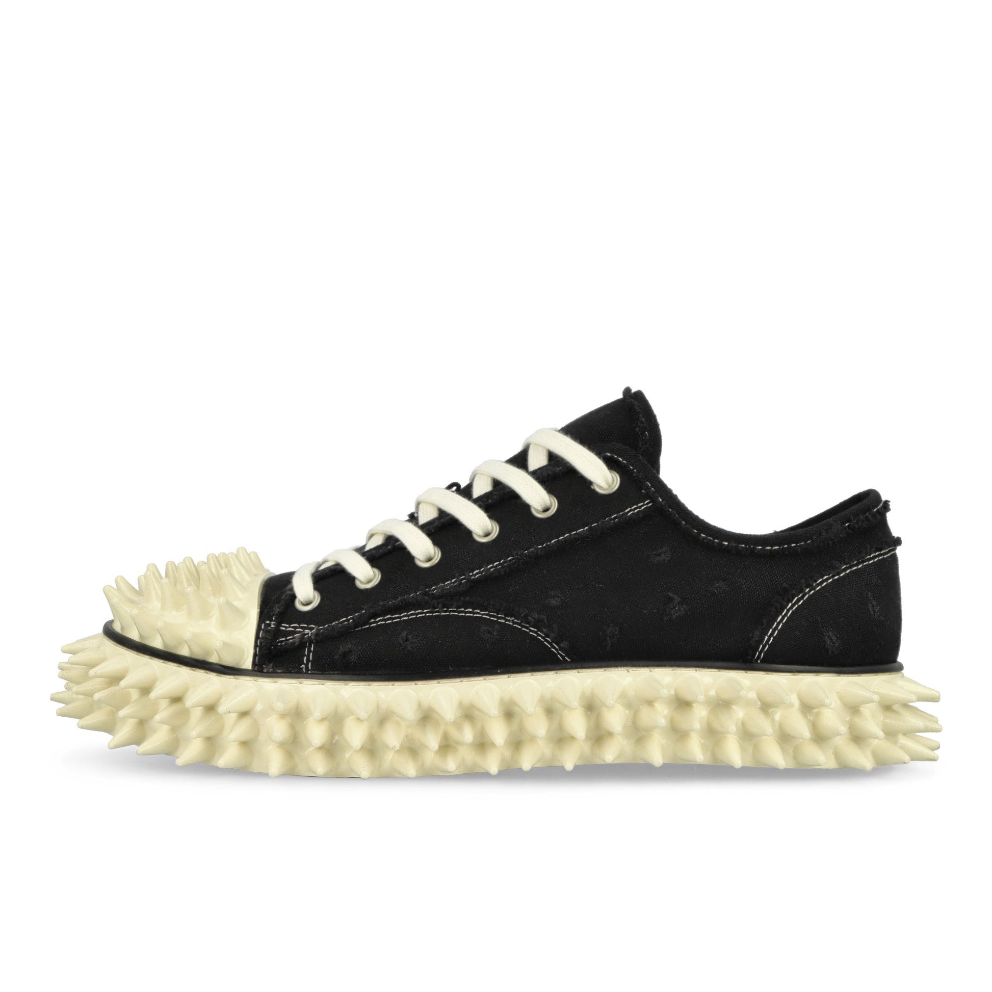 Doublet Spiky Canvas Sneaker Black Sneaker Detail view 1 | Gate