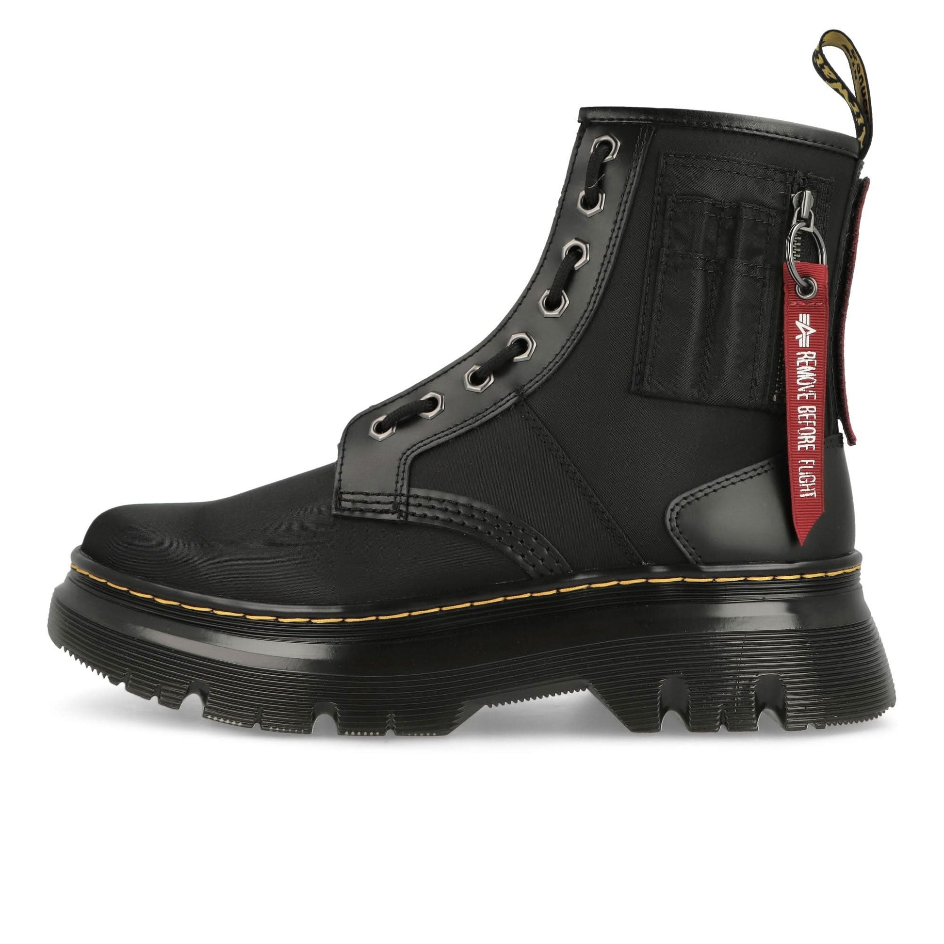 Dr. Martens Tarik Black Boots Detail view 1 | Gate