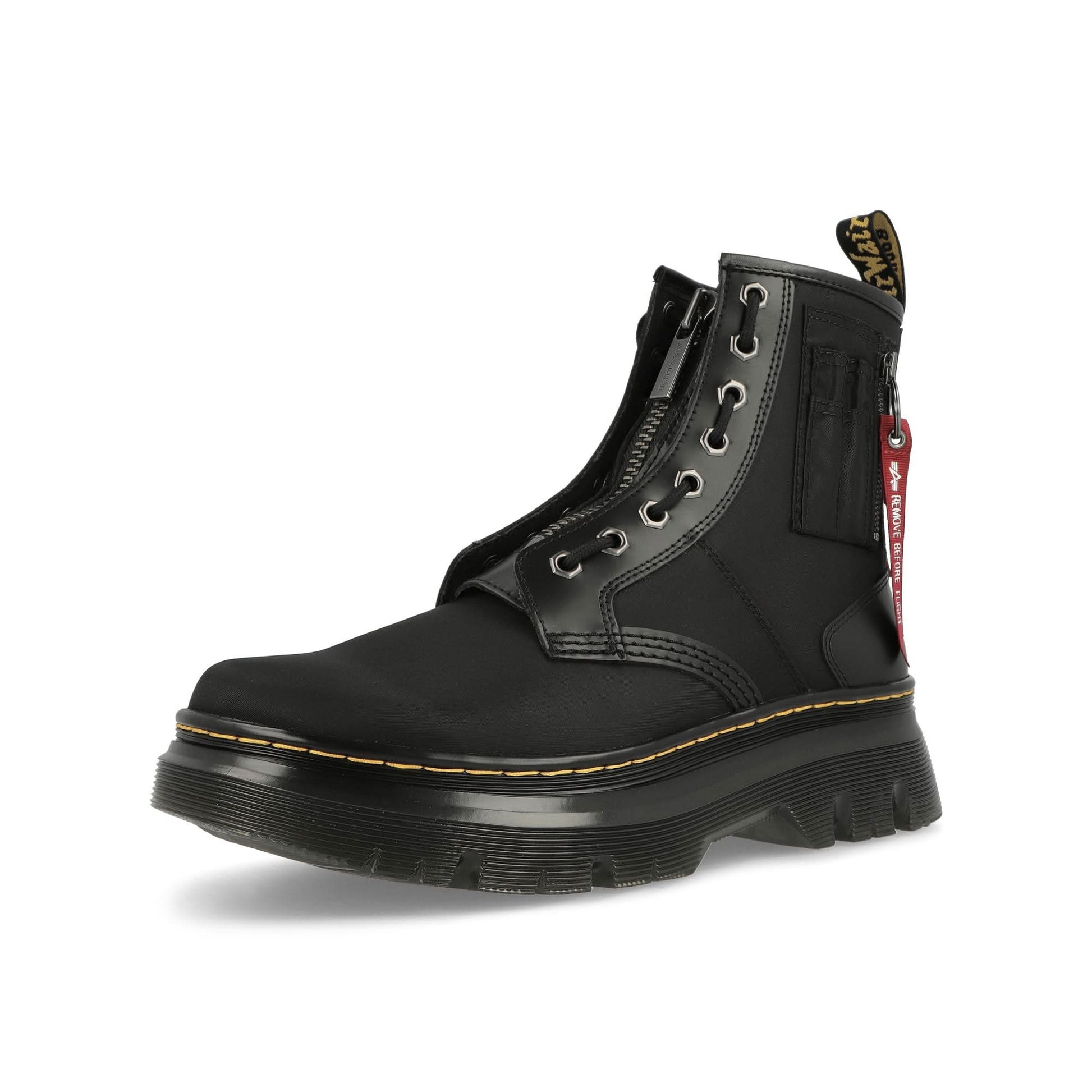 Dr. Martens Tarik Black Boots Detail view 4 | Gate