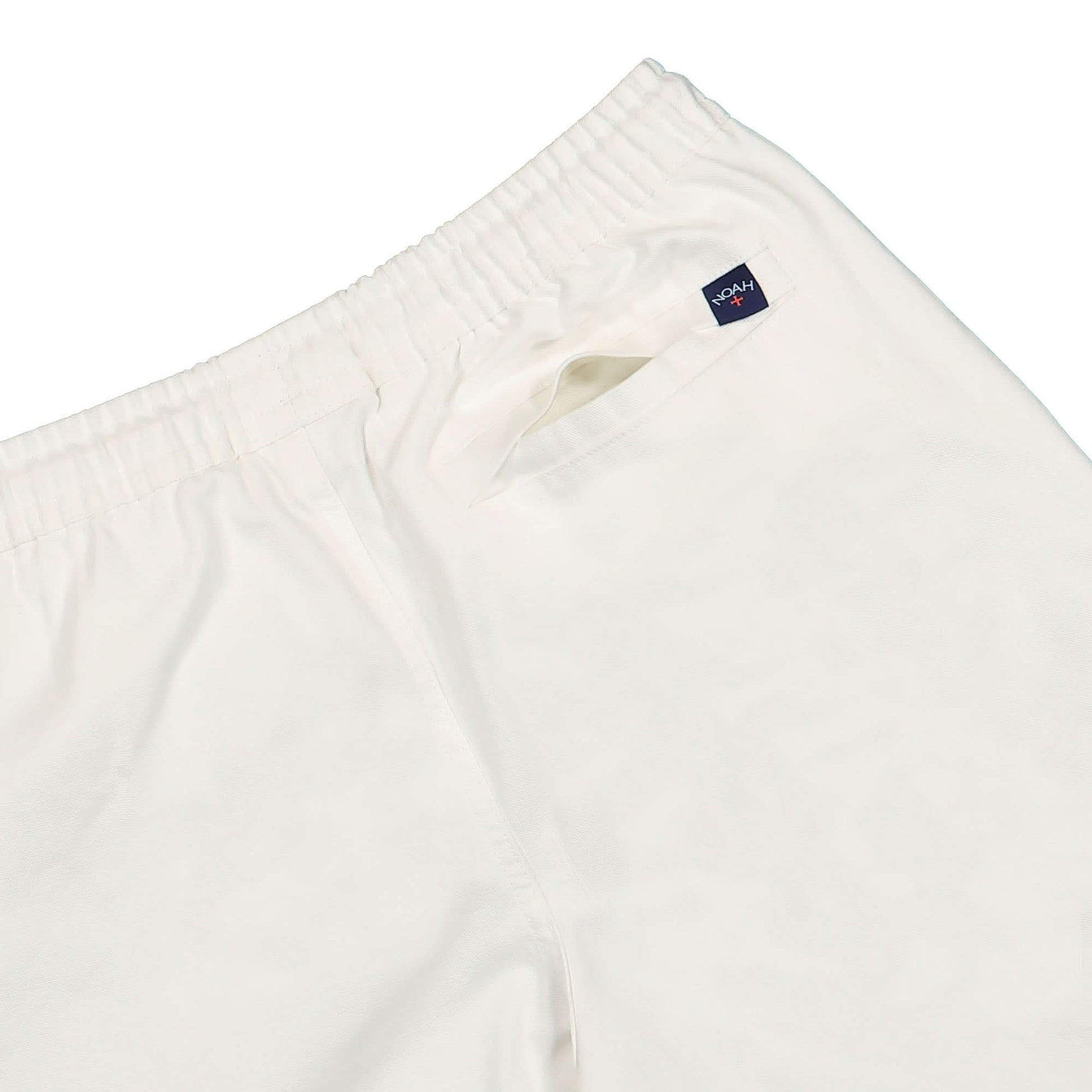 Puma Sweatshorts White Detail view 5 | Gate