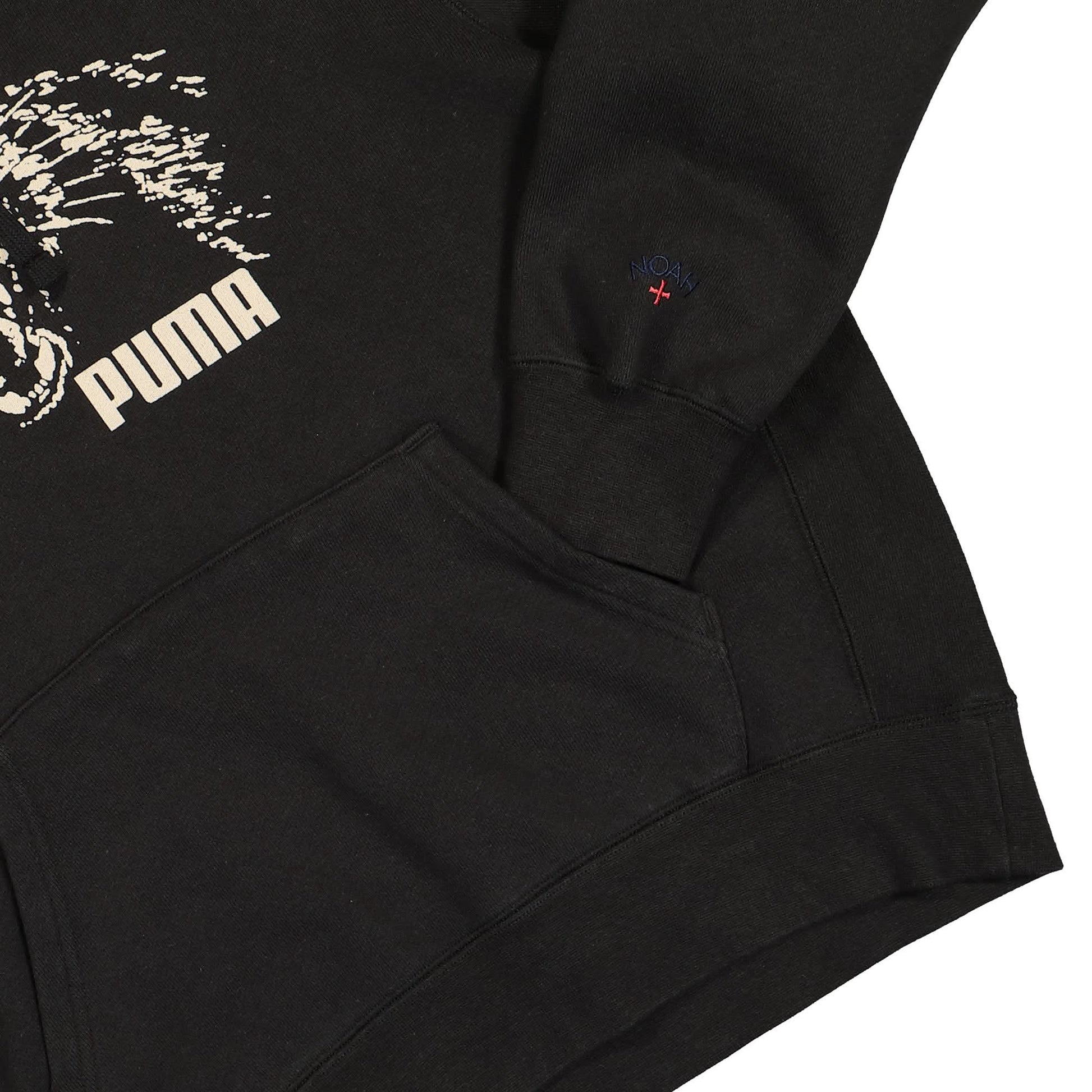 Puma Graphic Hoodie Black Detail view 4 | Gate