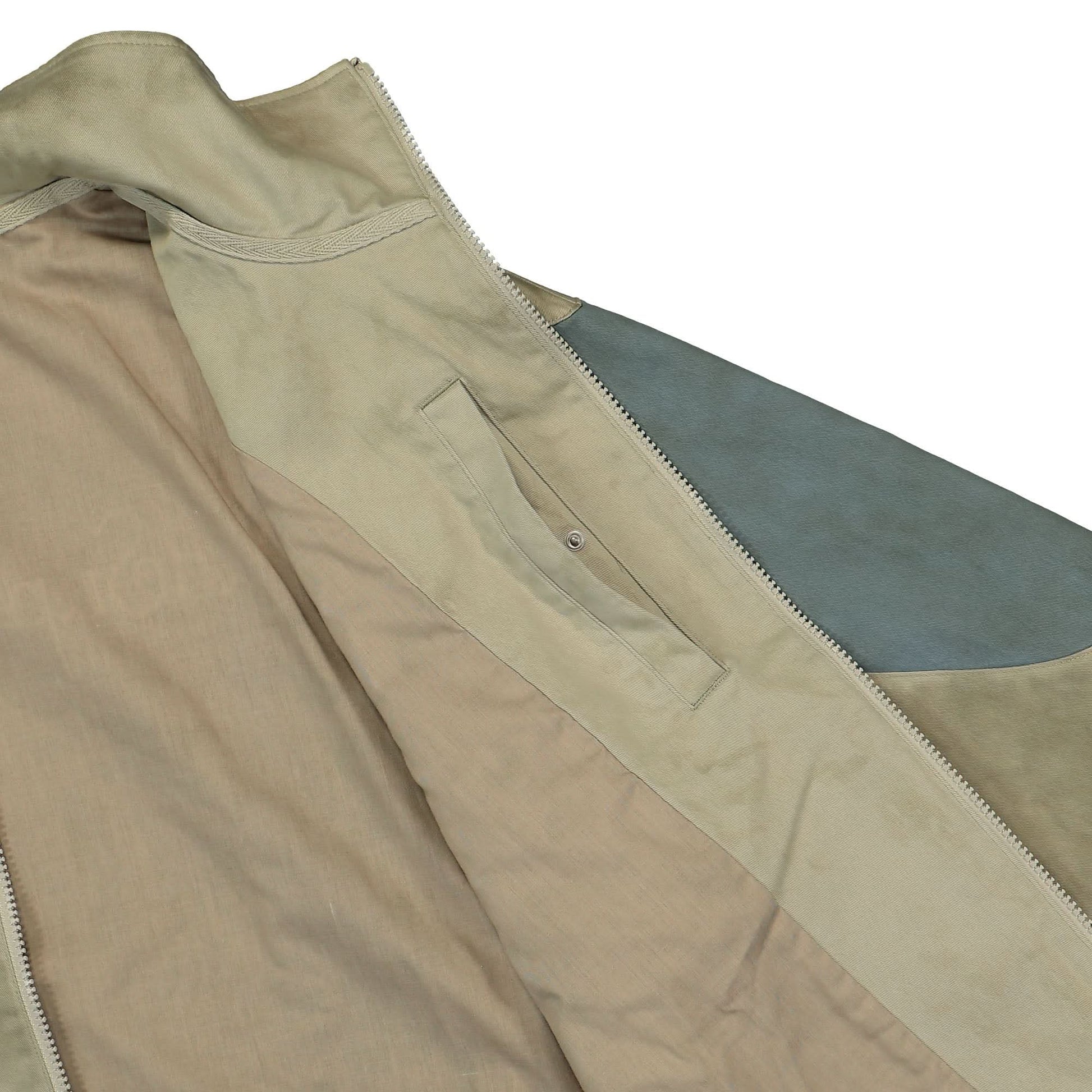 Puma Track Jacket Green Detail view 5 | Gate