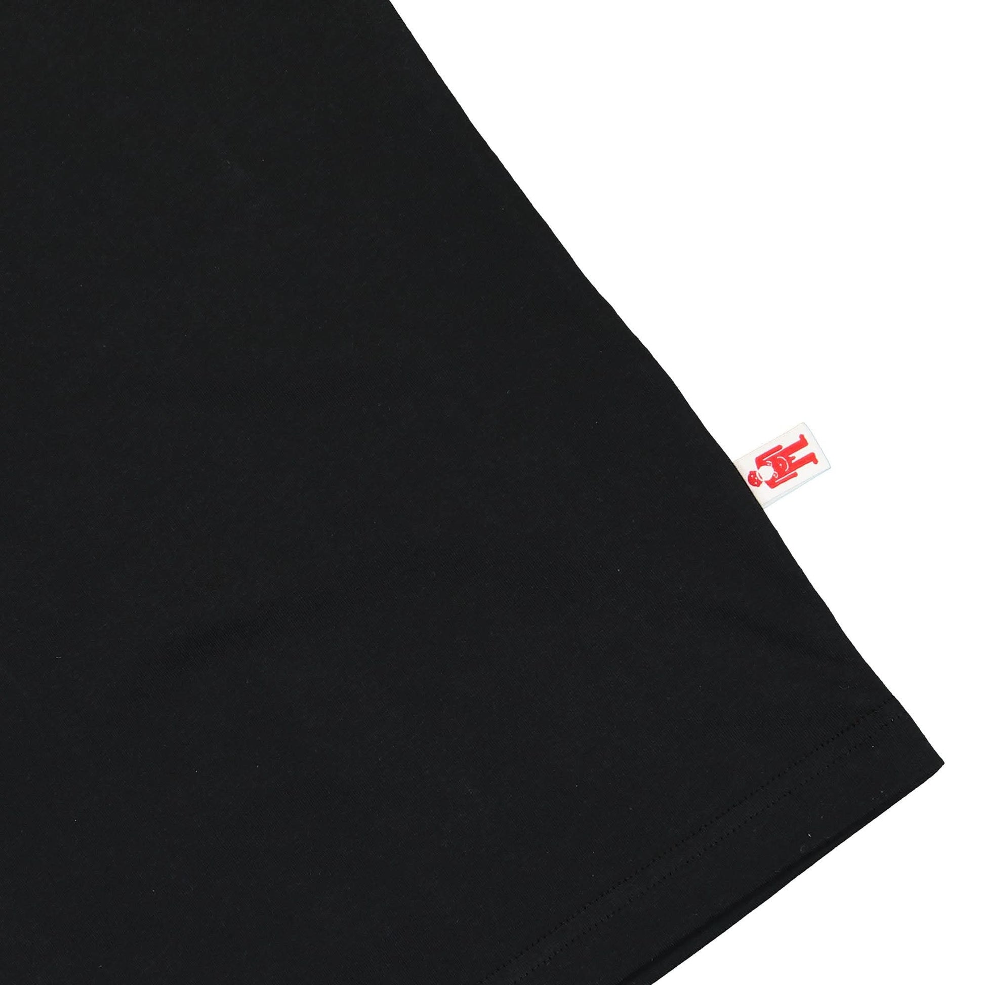 Walter Van Beirendonck Banana Wink Boom-T Black Detail view 4 | Gate