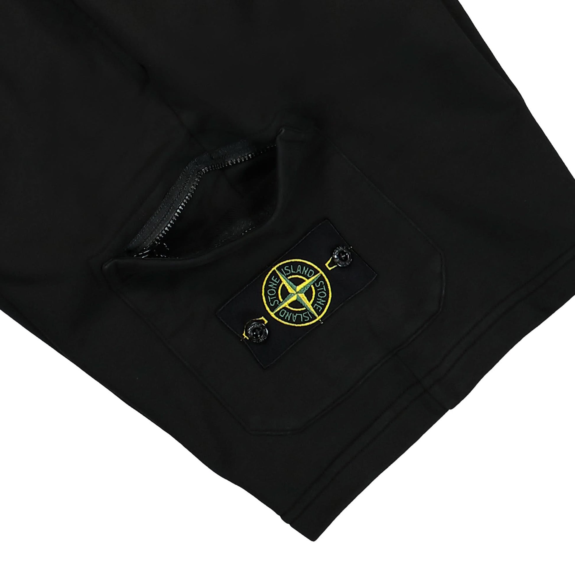Stone Island Bermuda Sweatshorts Black Detail view 6 | Gate