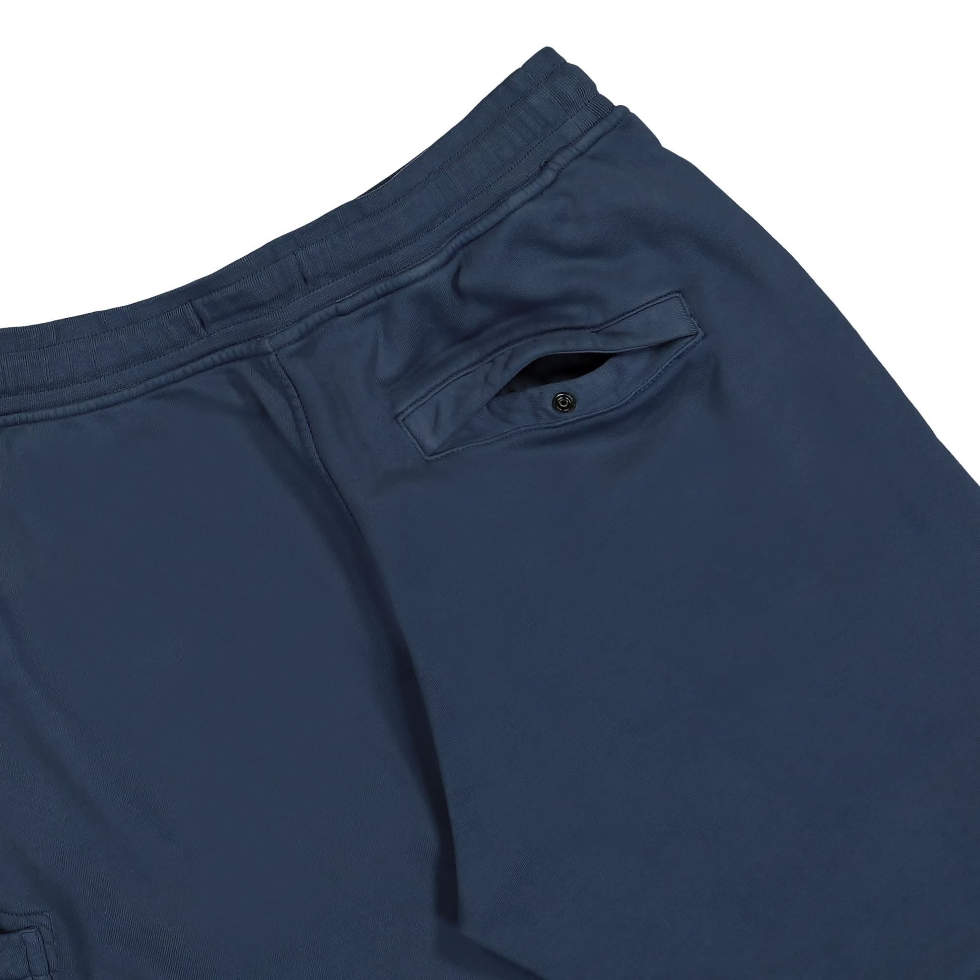 Stone Island Bermuda Sweatshorts Blue Detail view 5 | Gate