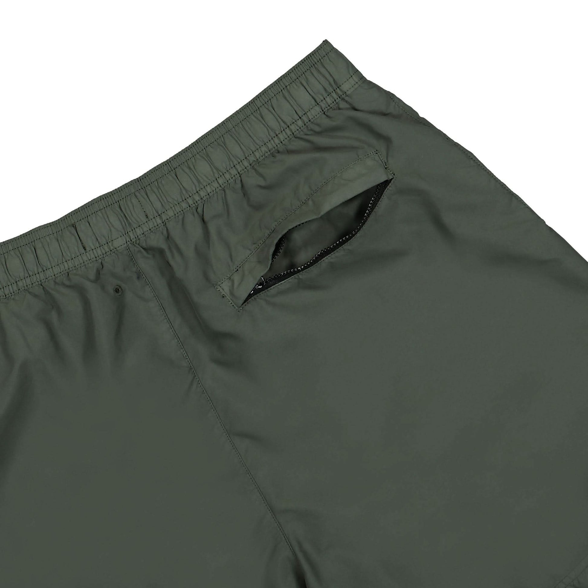 Stone Island Shorts Green Detail view 5 | Gate