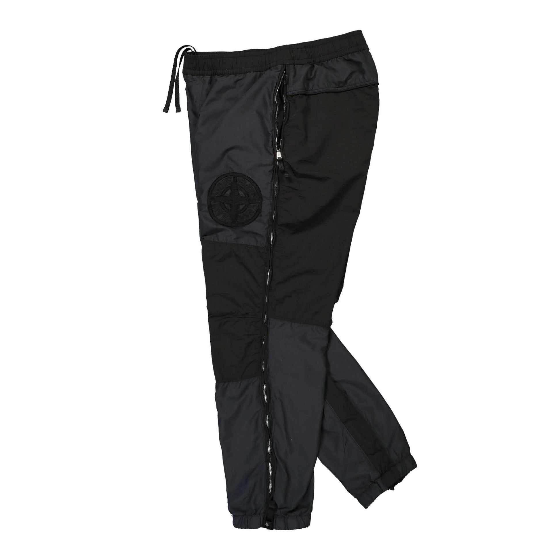 Stone Island Loose Pant Black Detail view 3 | Gate