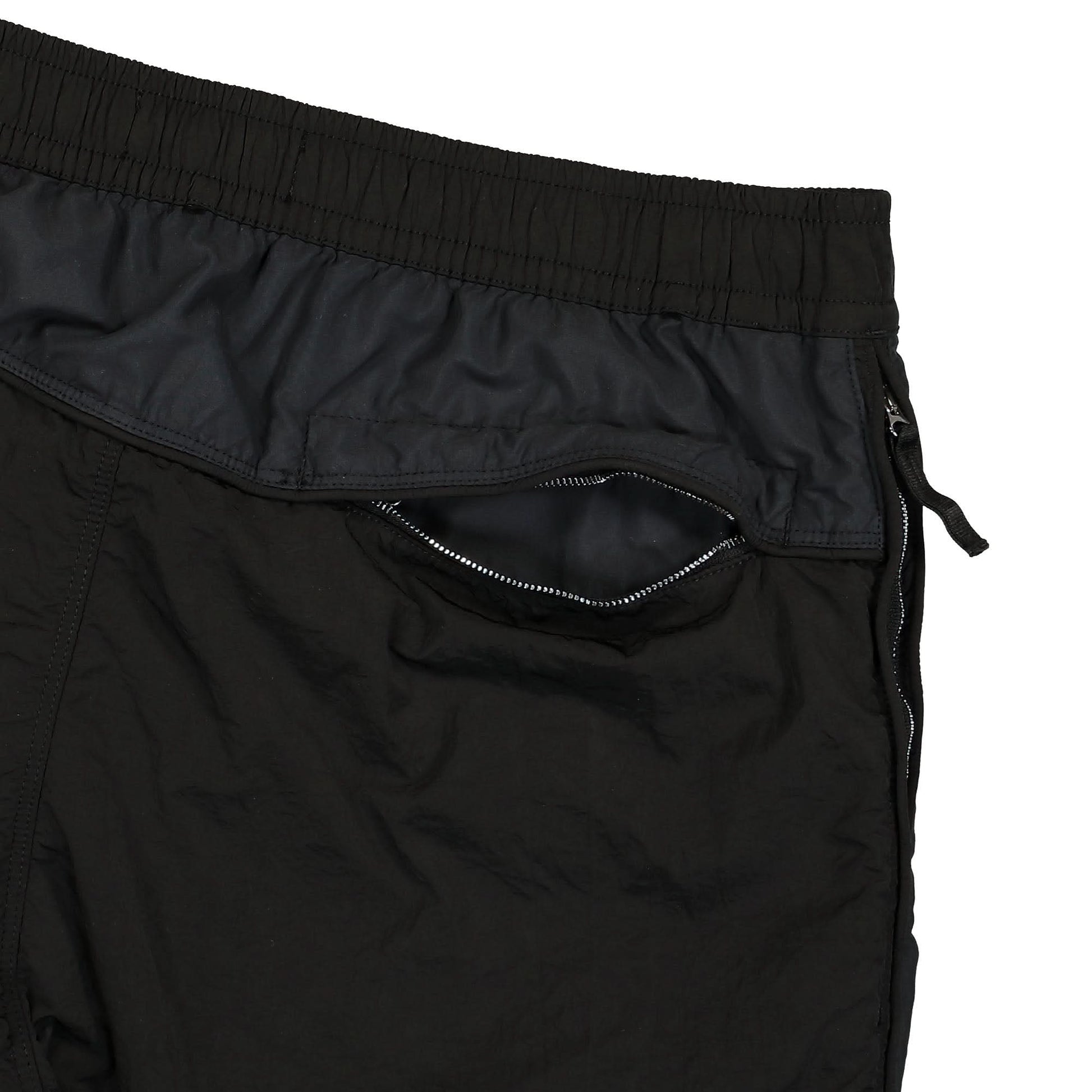Stone Island Loose Pant Black Detail view 5 | Gate