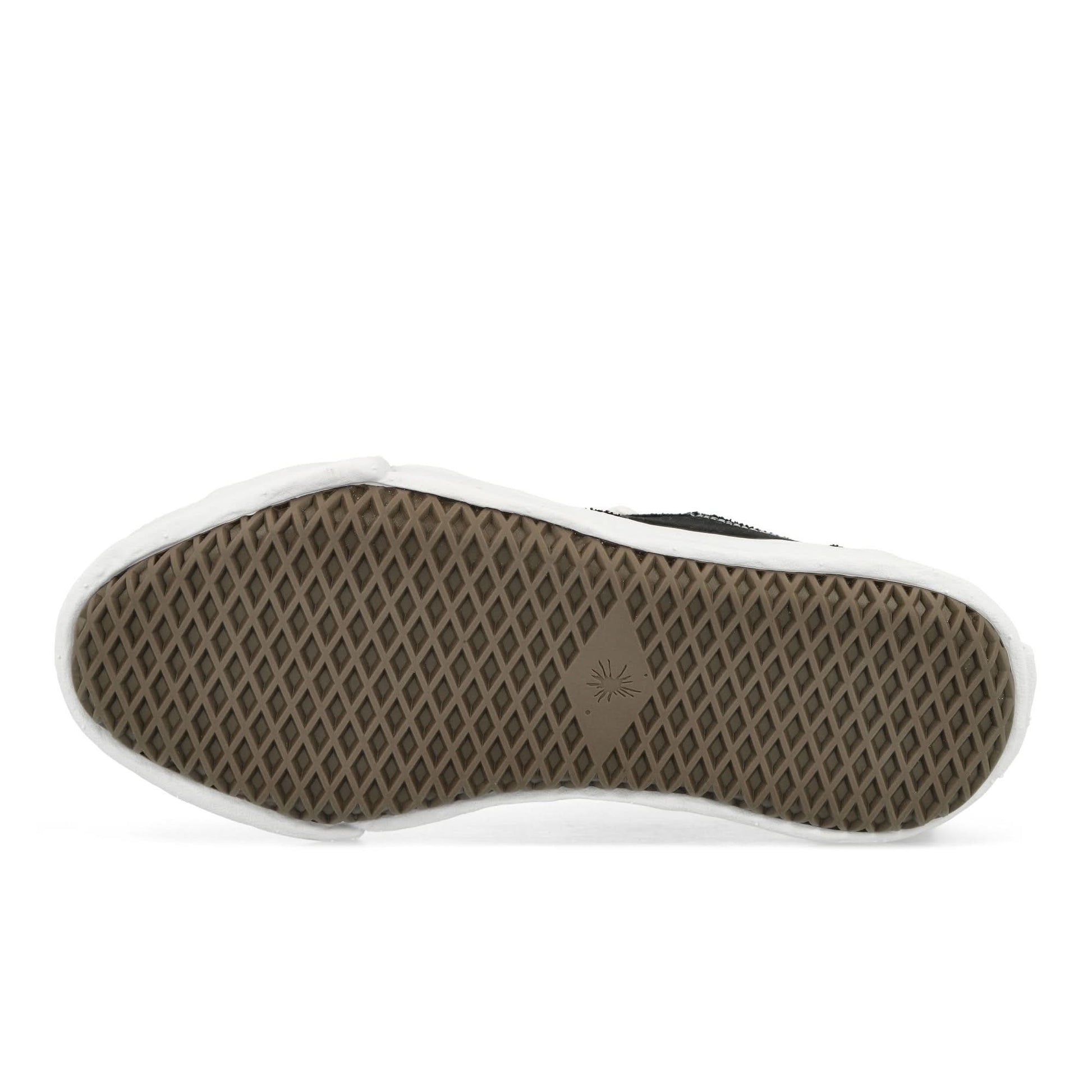 Maison Mihara Yasuhiro Peterson Low Black Sneaker Detail view 6 | Gate