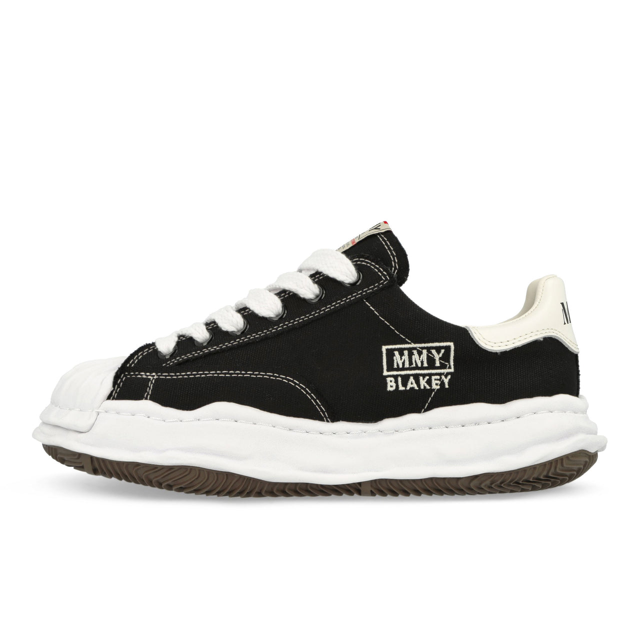 Maison Mihara Yasuhiro Blakey Black Sneaker Detail view 1 | Gate