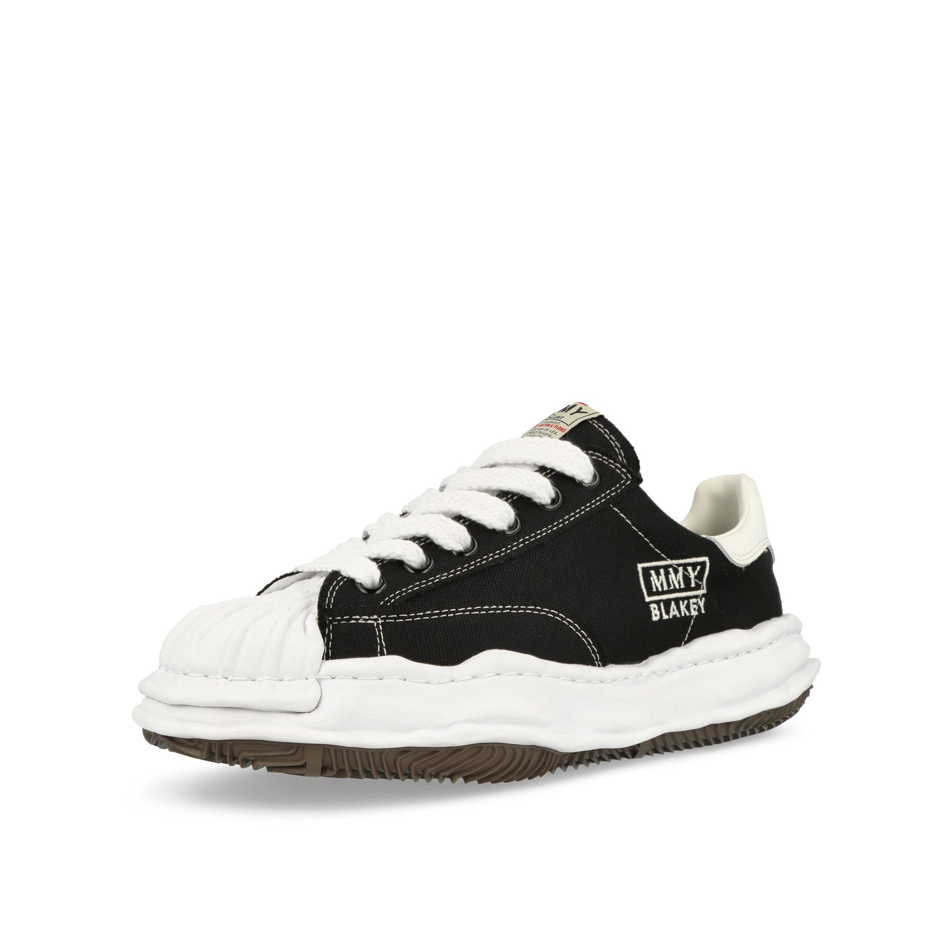 Maison Mihara Yasuhiro Blakey Black Sneaker Detail view 4 | Gate