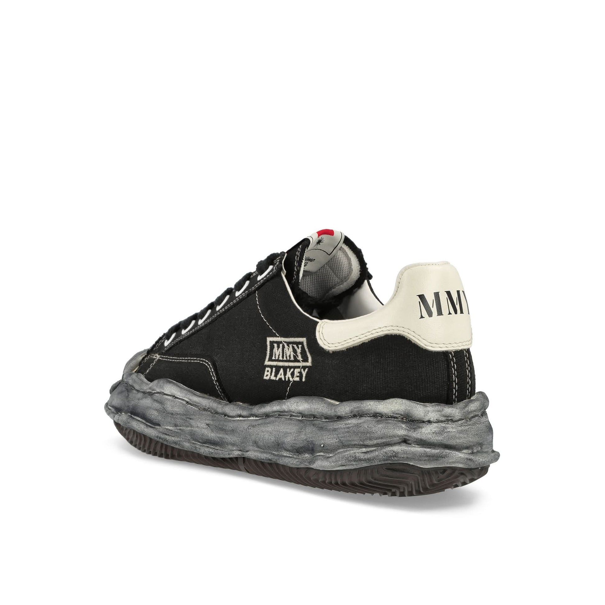 Maison Mihara Yasuhiro Blakey Low Black Sneaker Detail view 3 | Gate