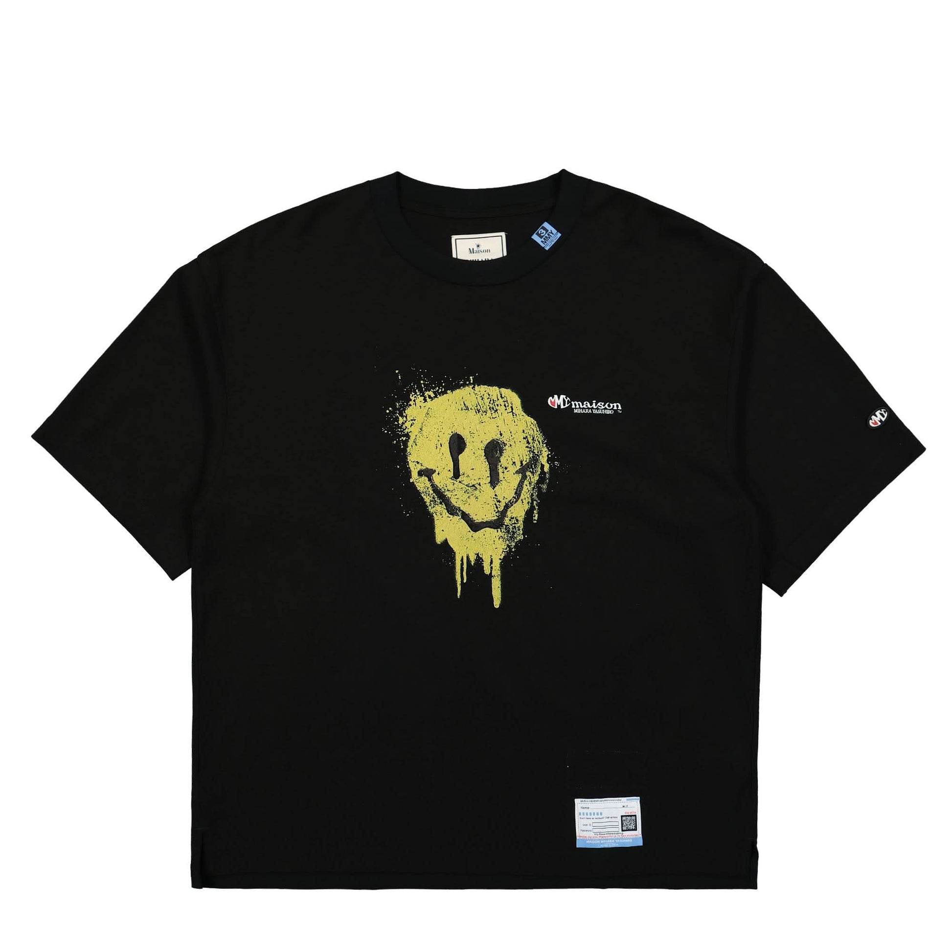 Maison Mihara Yasuhiro Smily Face Printed Tee Black Detail view 1 | Gate