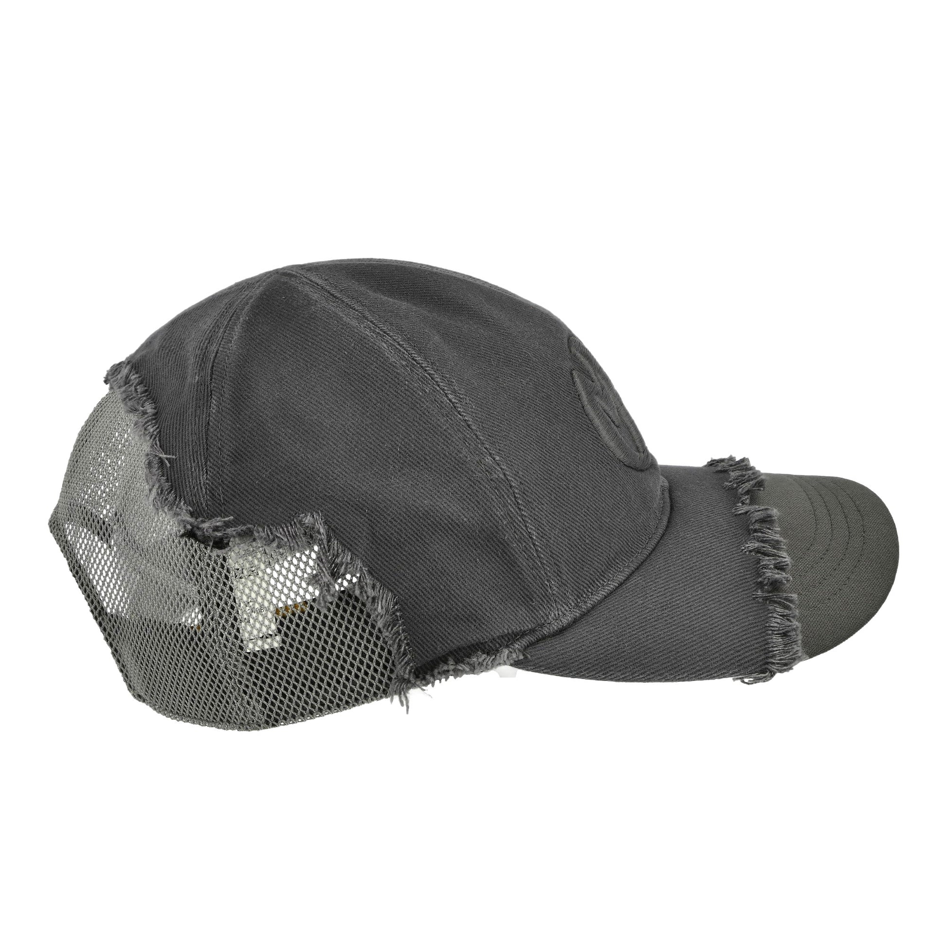 Maison Mihara Yasuhiro Crushed Detail Cap Grey Detail view 4 | Gate
