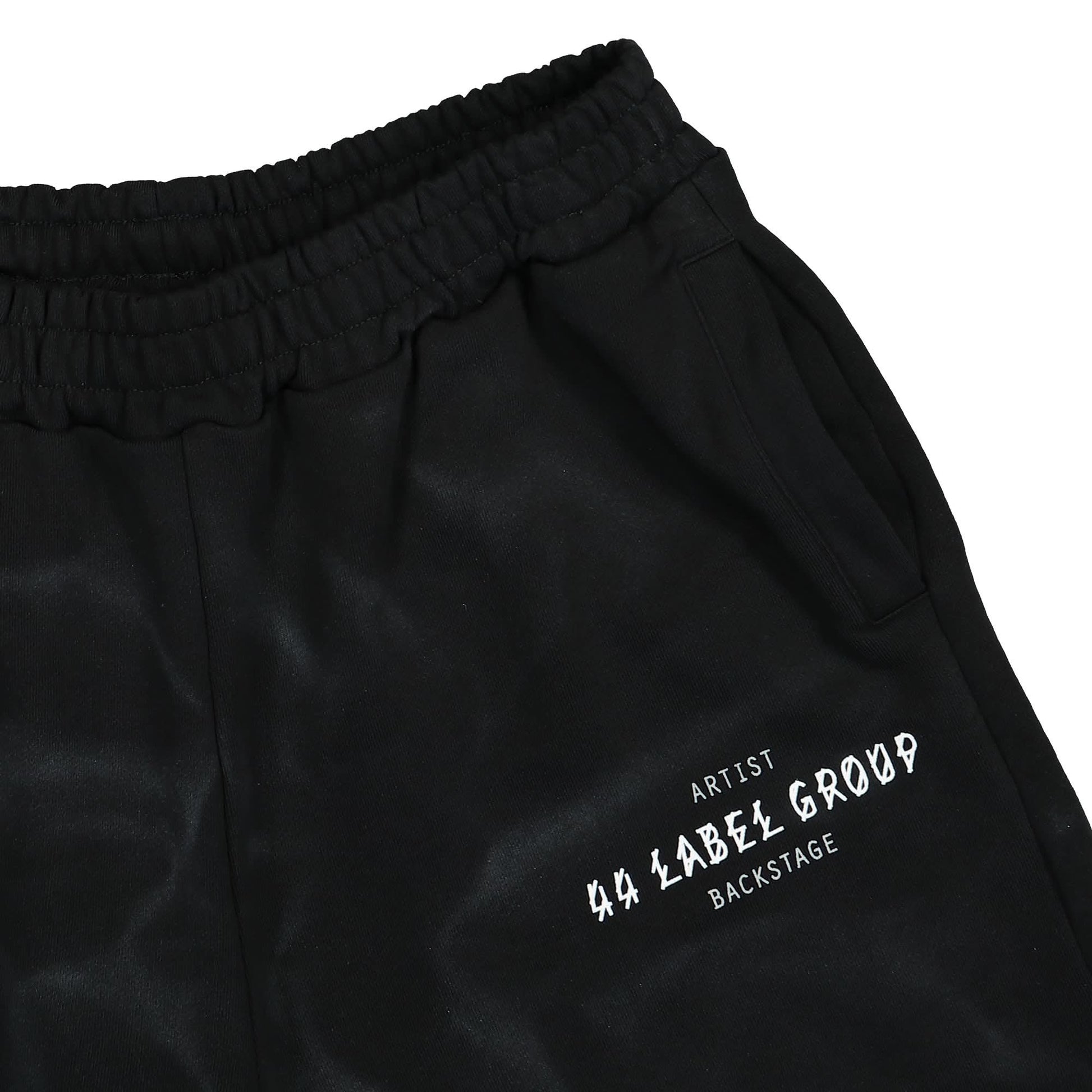 44 Label Group Logo Short Black Detail view 4 | Gate