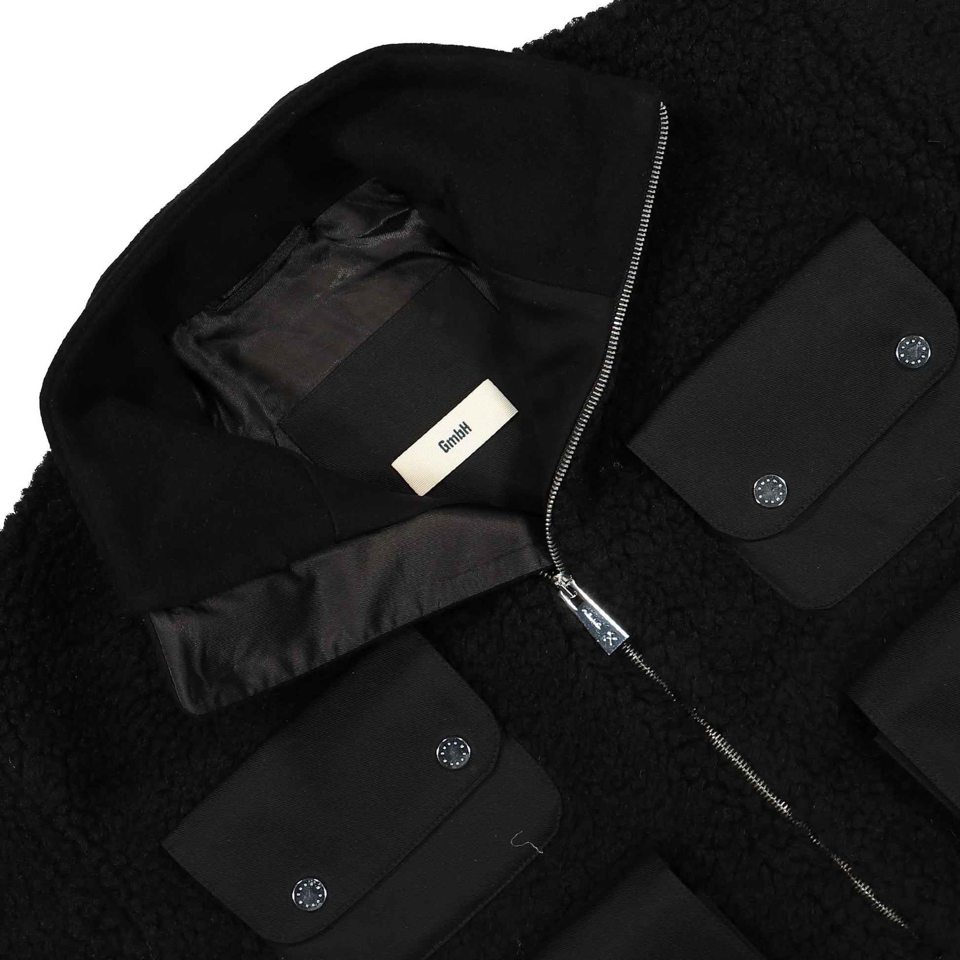 GmbH Bernt Fleece Jacket With Bellow Pockets Black Detail view 3 | Gate