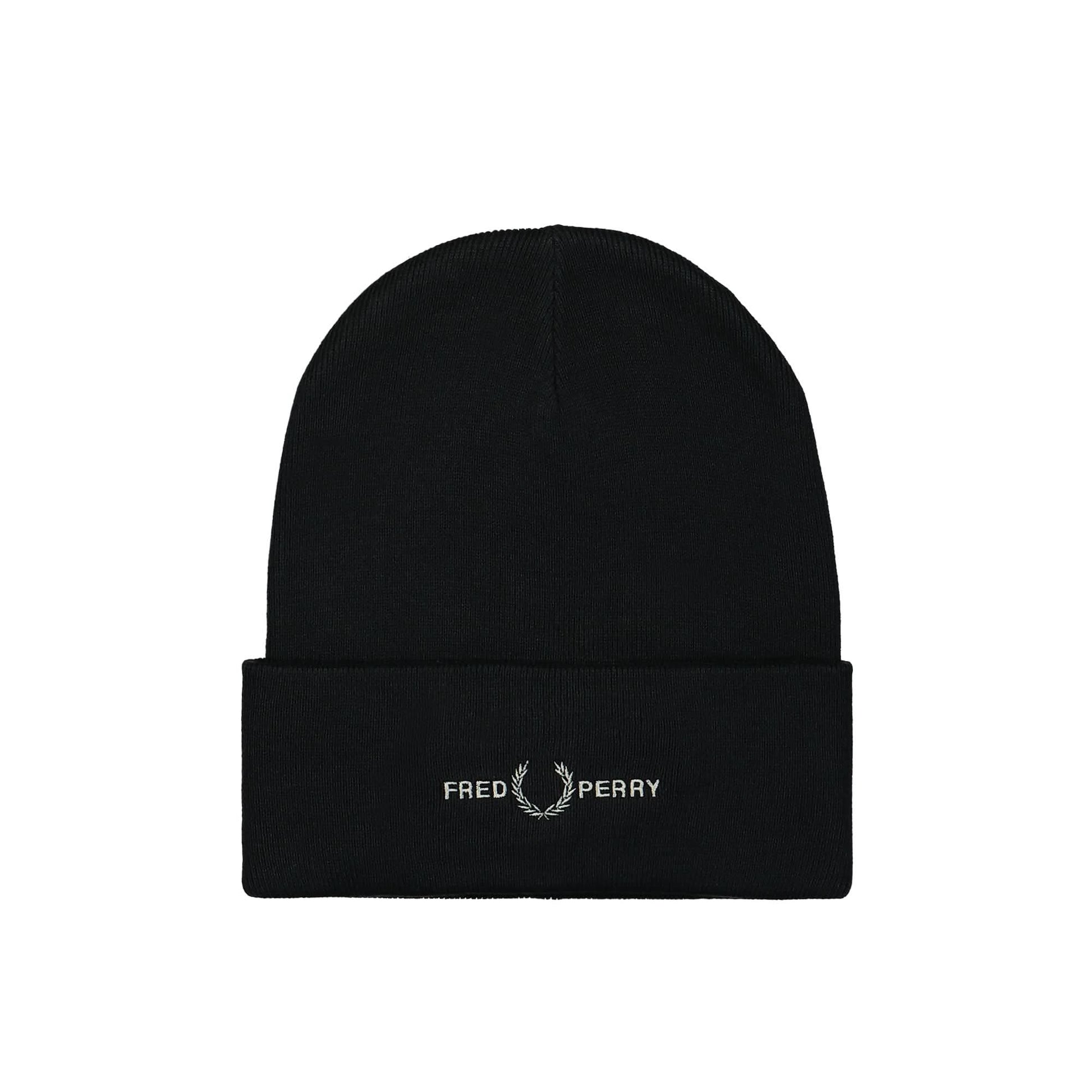 Fred Perry Graphic Beanie Black Detail view 1 | Gate