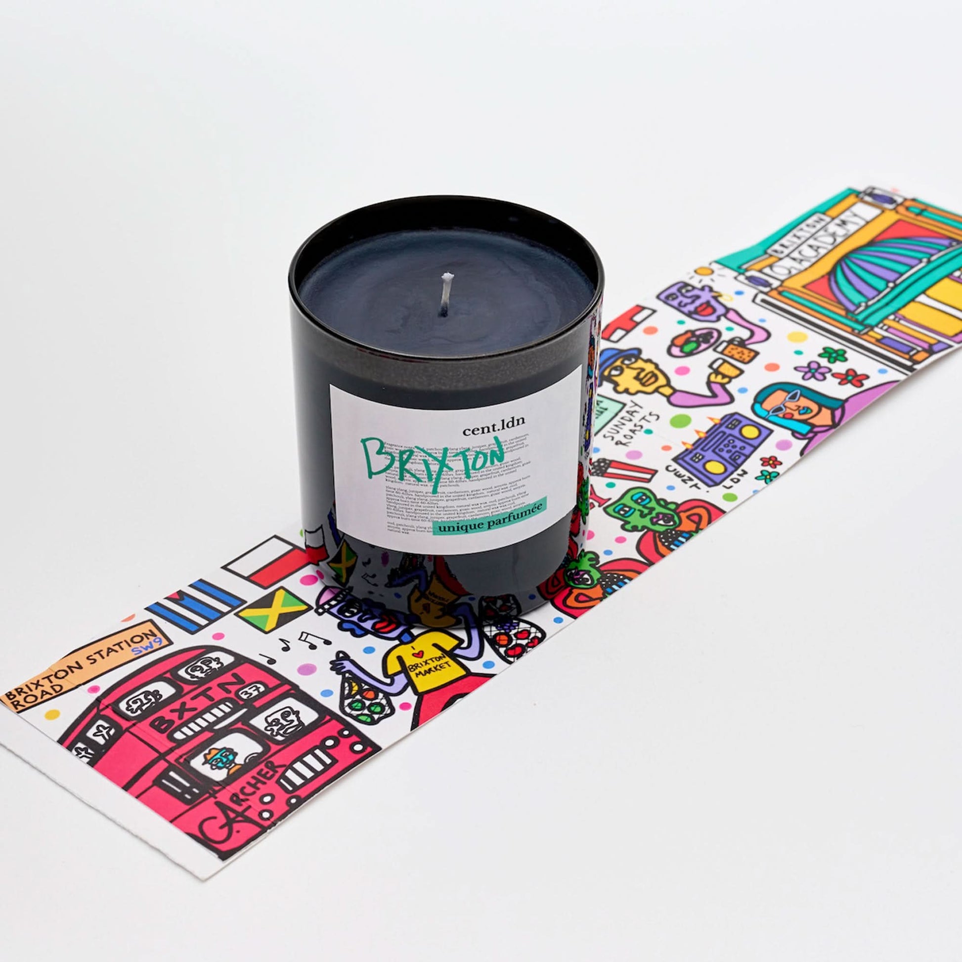 cent.ldn Brixton Perfumed Candle Black Detail view 3 | Gate