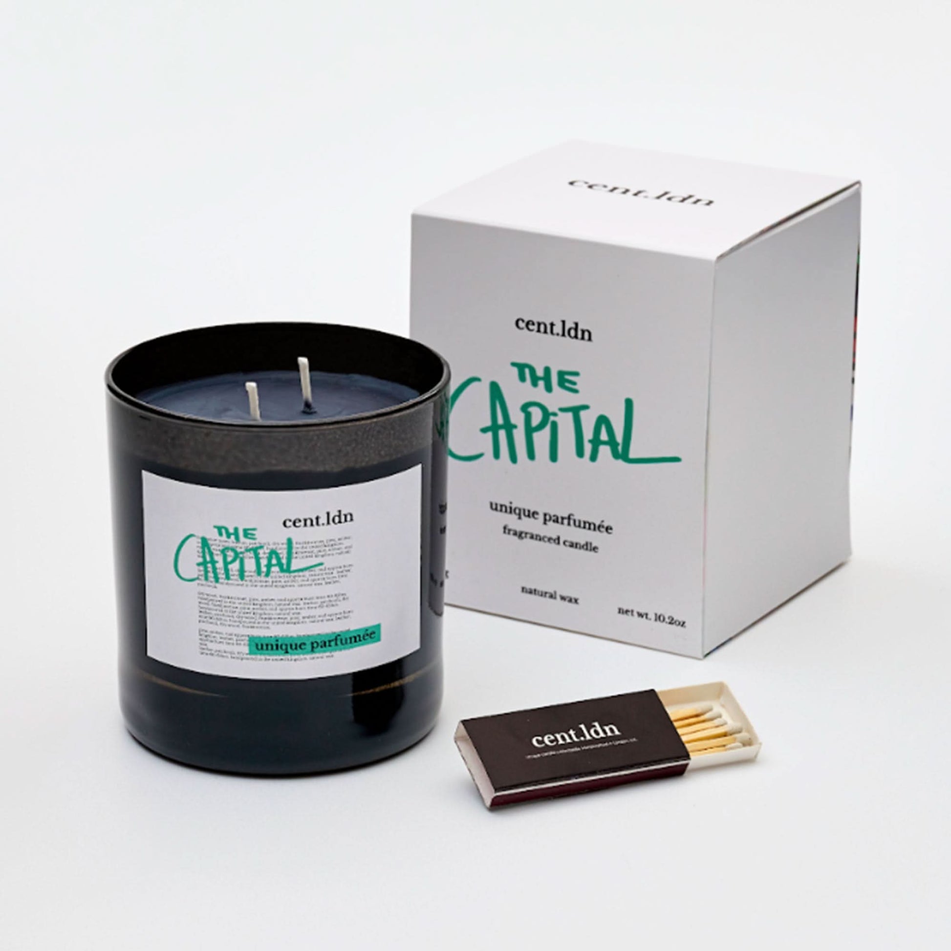 cent.ldn The Capital Perfumed Candle Black Detail view 2 | Gate