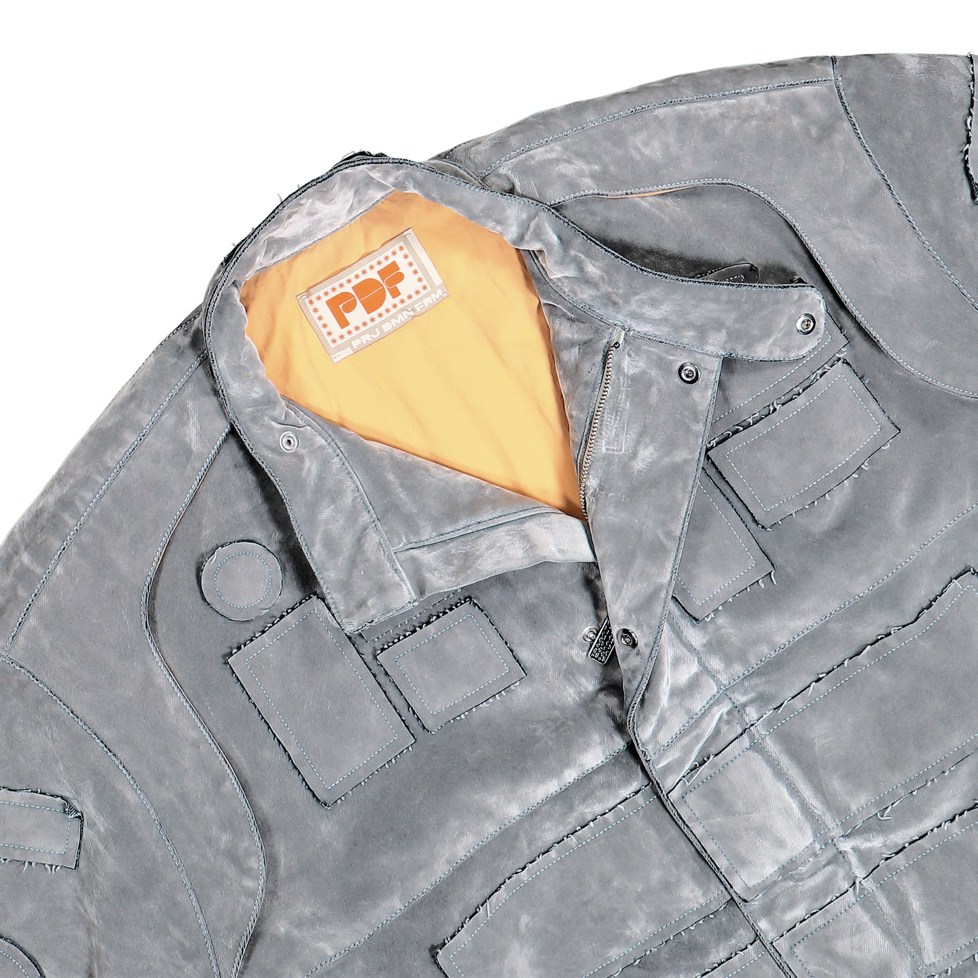PDF The Doctor Doge Flock Grey Detail view 4 | Gate
