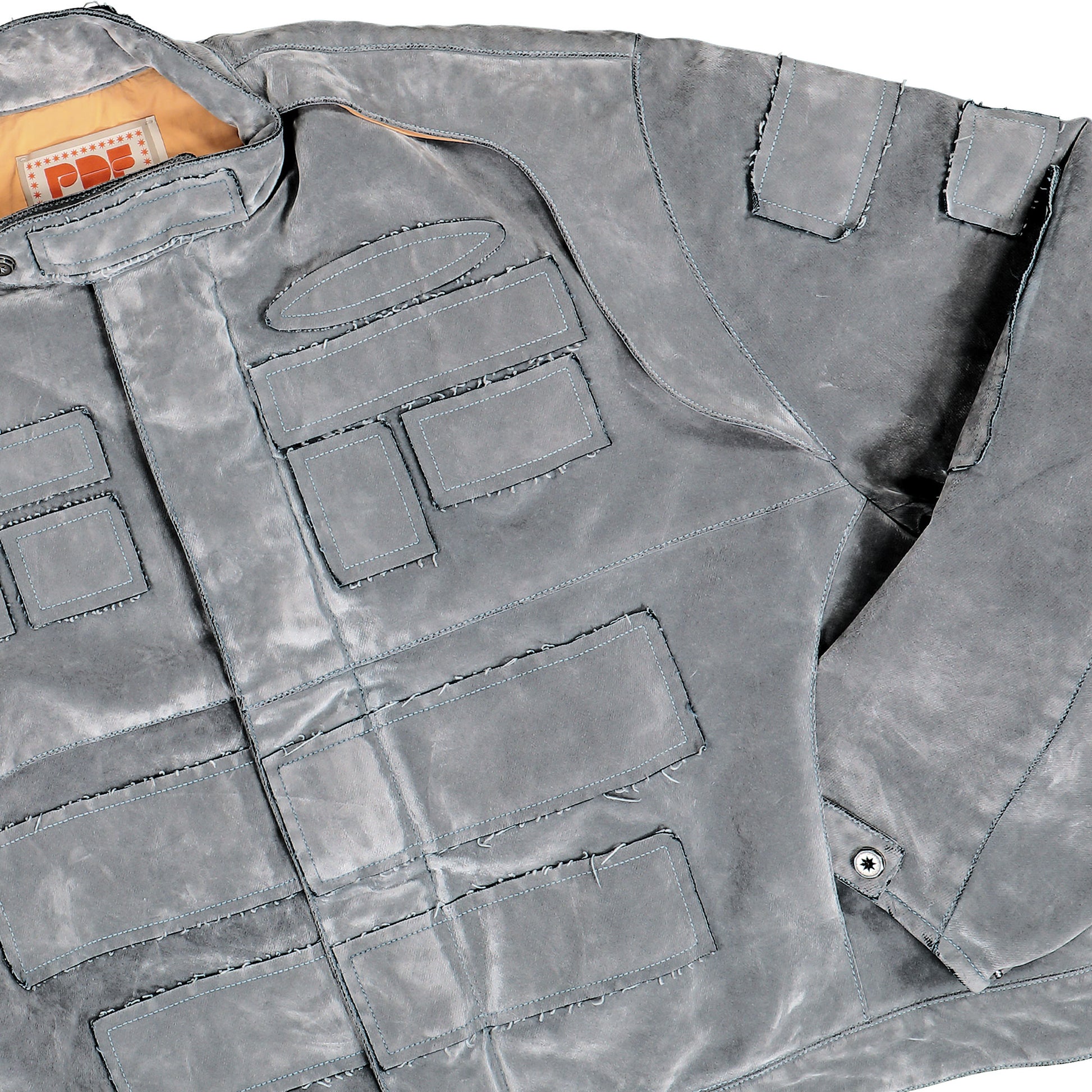 PDF The Doctor Doge Flock Grey Detail view 5 | Gate