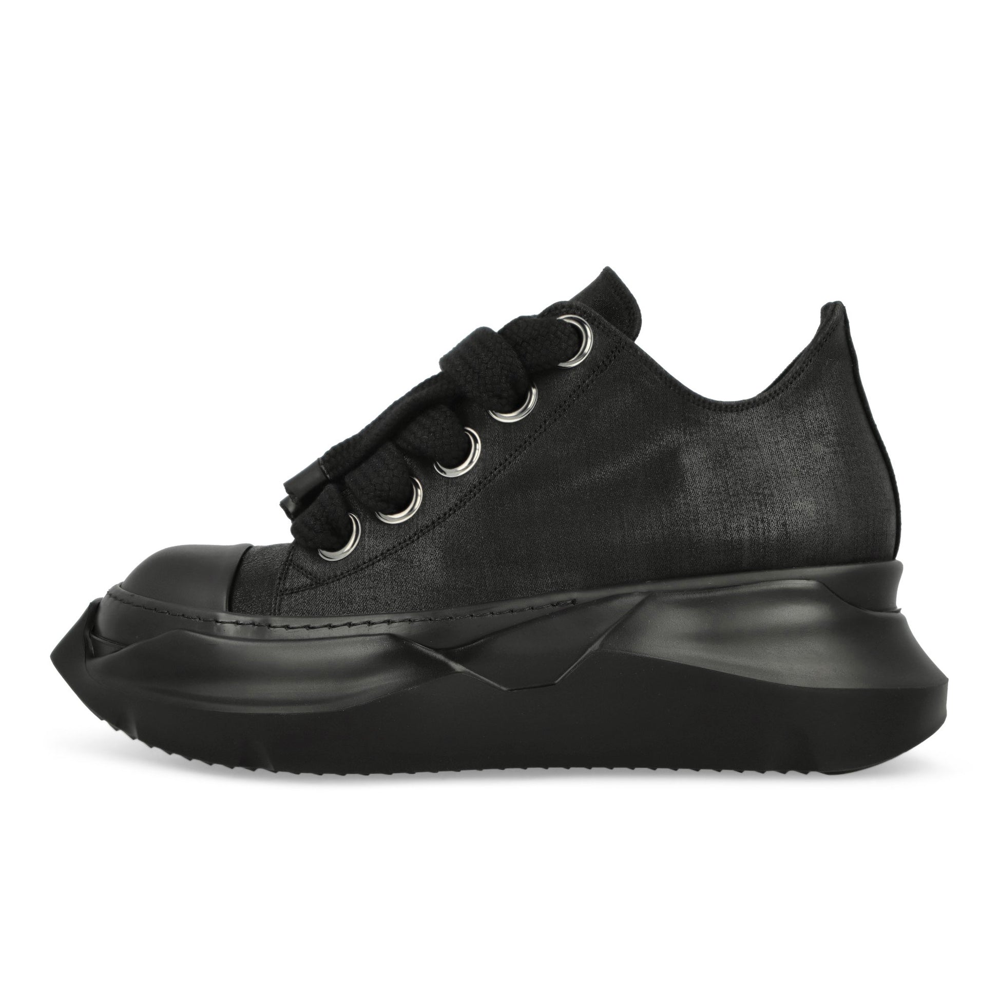 Rick Owens Jumbo Laces Abstract Low Sneaks Black Sneaker Detail view 1 | Gate