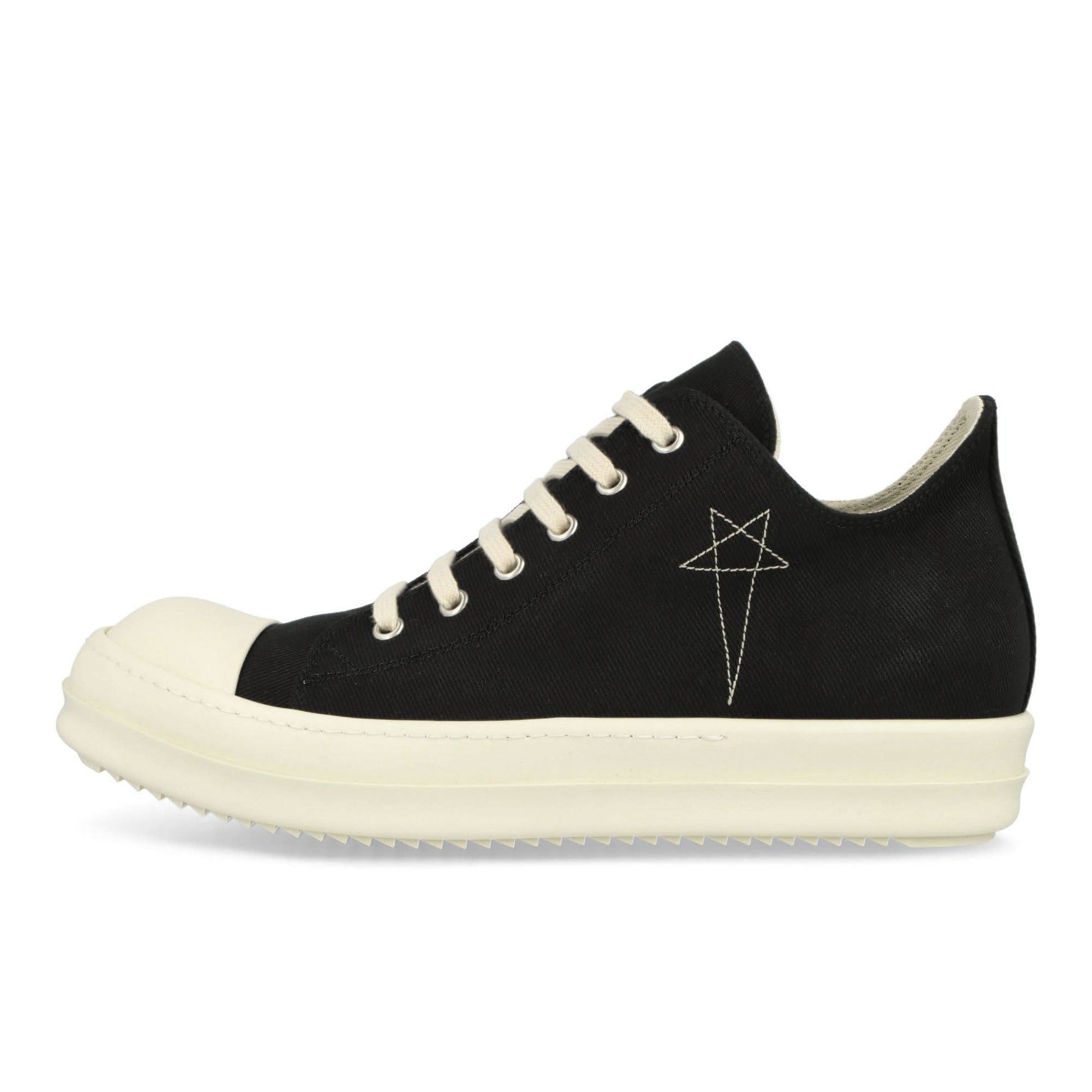 Rick Owens Luxor Low Sneaks Black Sneaker Detail view 1 | Gate