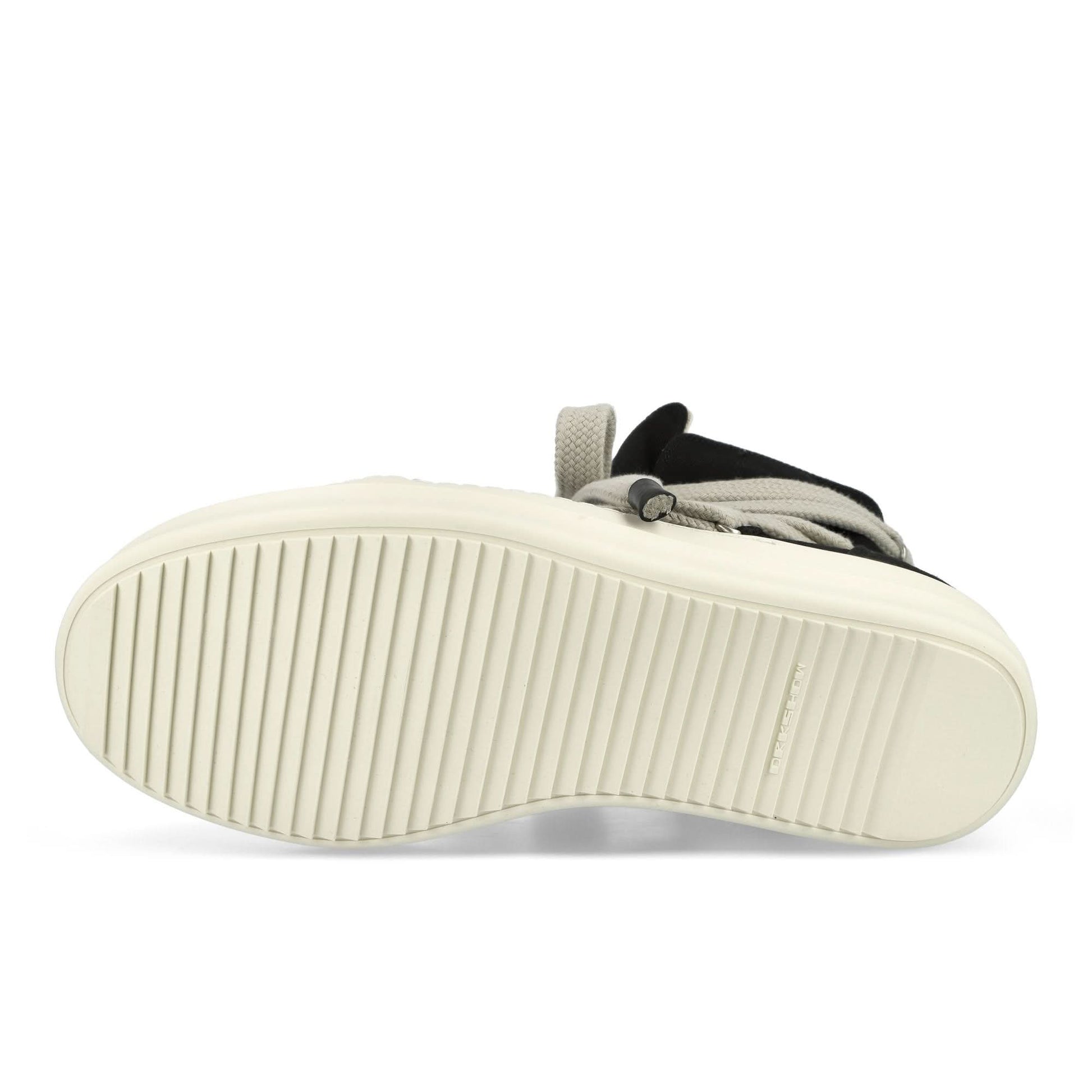 Rick Owens Hexa Sneaks Black Sneaker Detail view 6 | Gate