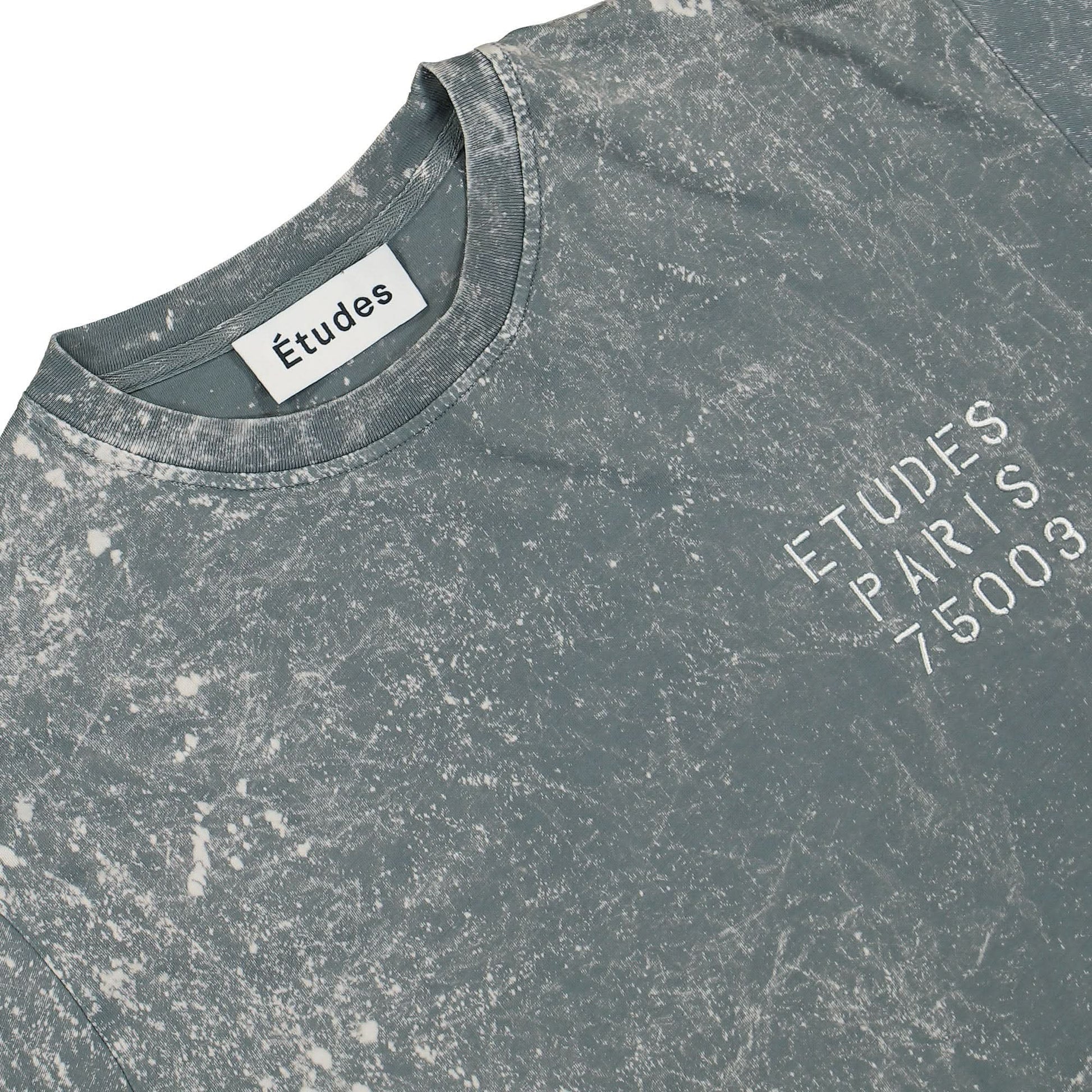 Études Studio Wonder Small Stencil Pewter T-Shirt Grey Detail view 3 | Gate