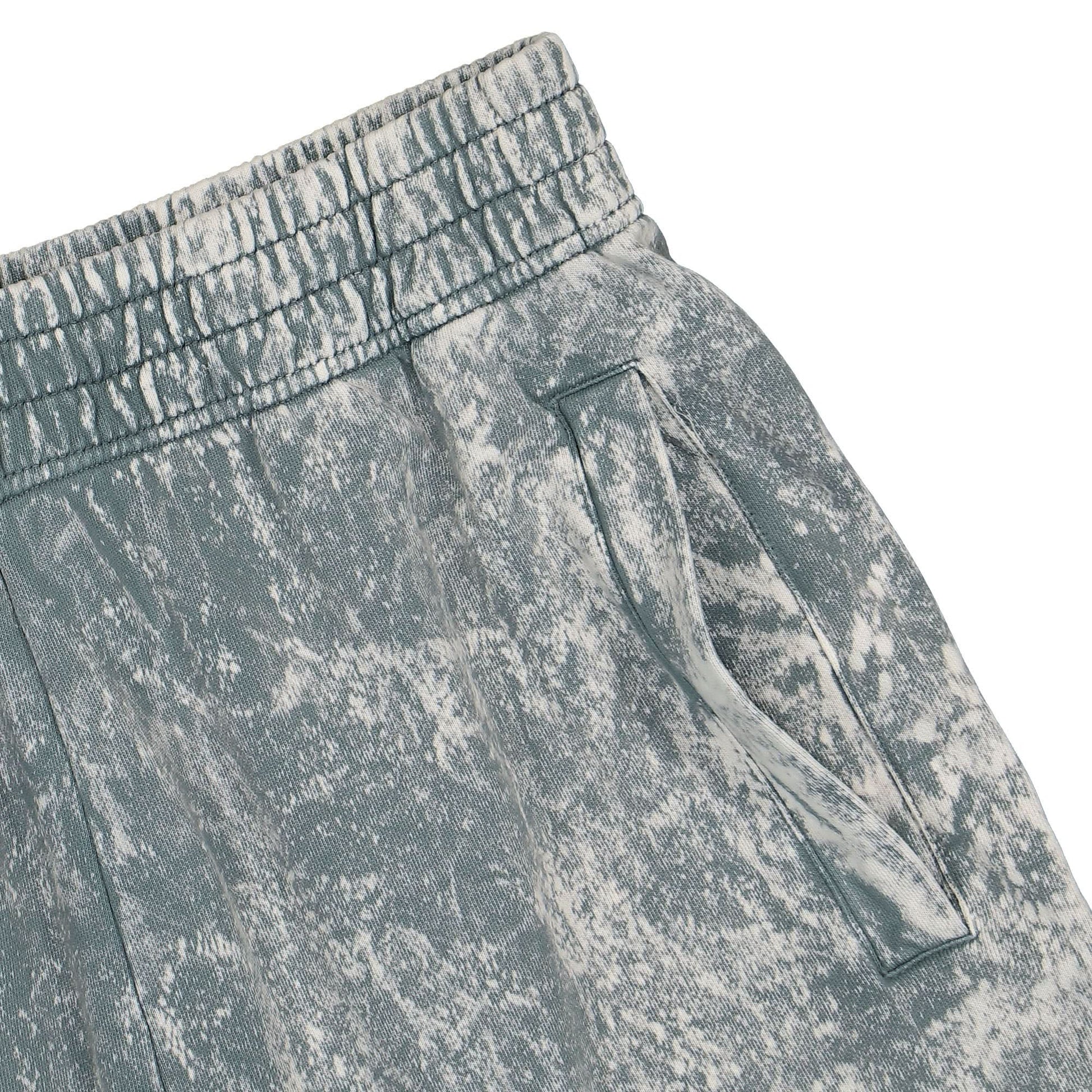 Études Studio Tempera Out Pewter Shorts Grey Detail view 4 | Gate