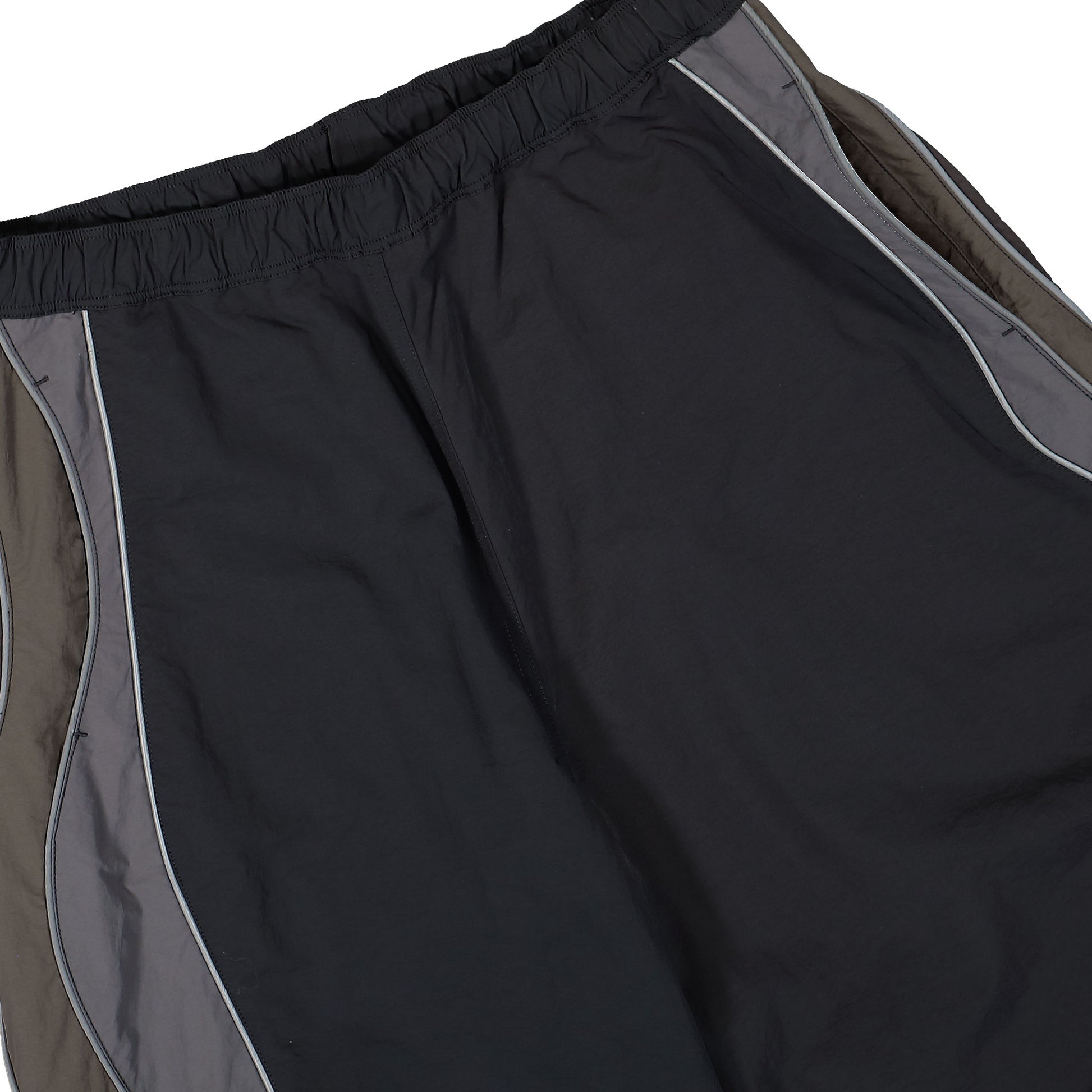 ERL UFO Trackpants Black Detail view 6 | Gate