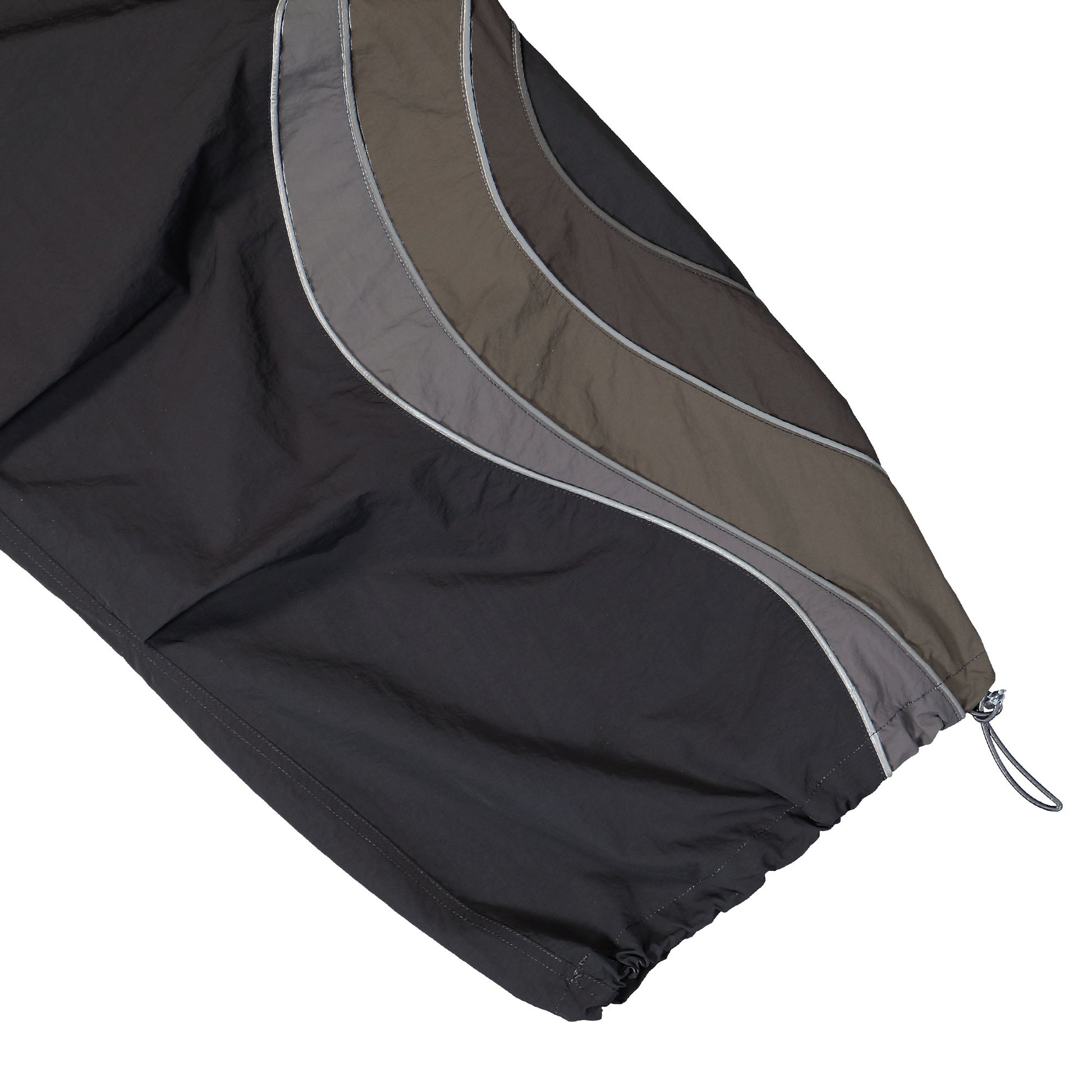 ERL UFO Trackpants Black Detail view 7 | Gate