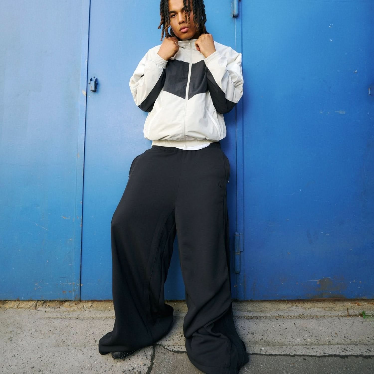 VETEMENTS Tracksuit Pants Black Detail view 2 | Gate