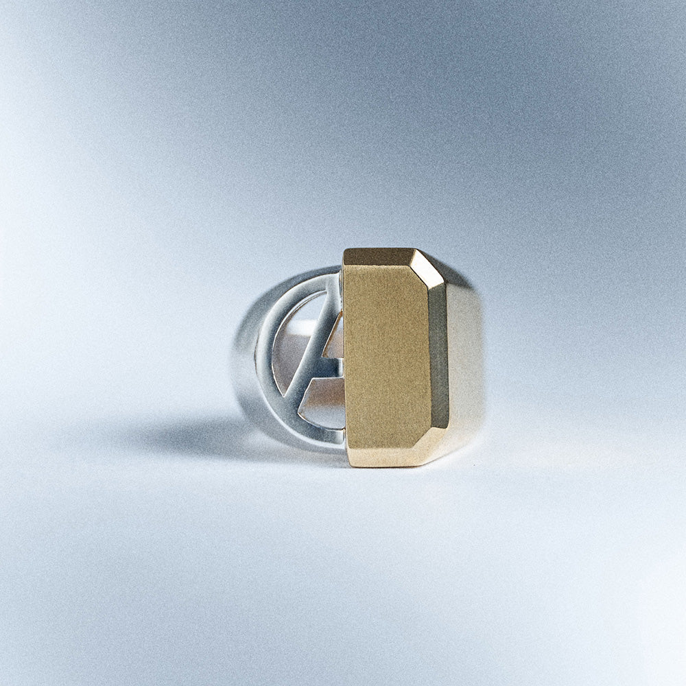 Statement-Schmuck, Der Spricht
