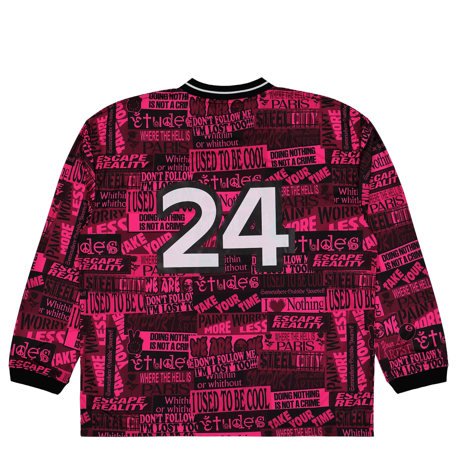 Études Studio Soccer TS Pink Detail view 2 | Gate