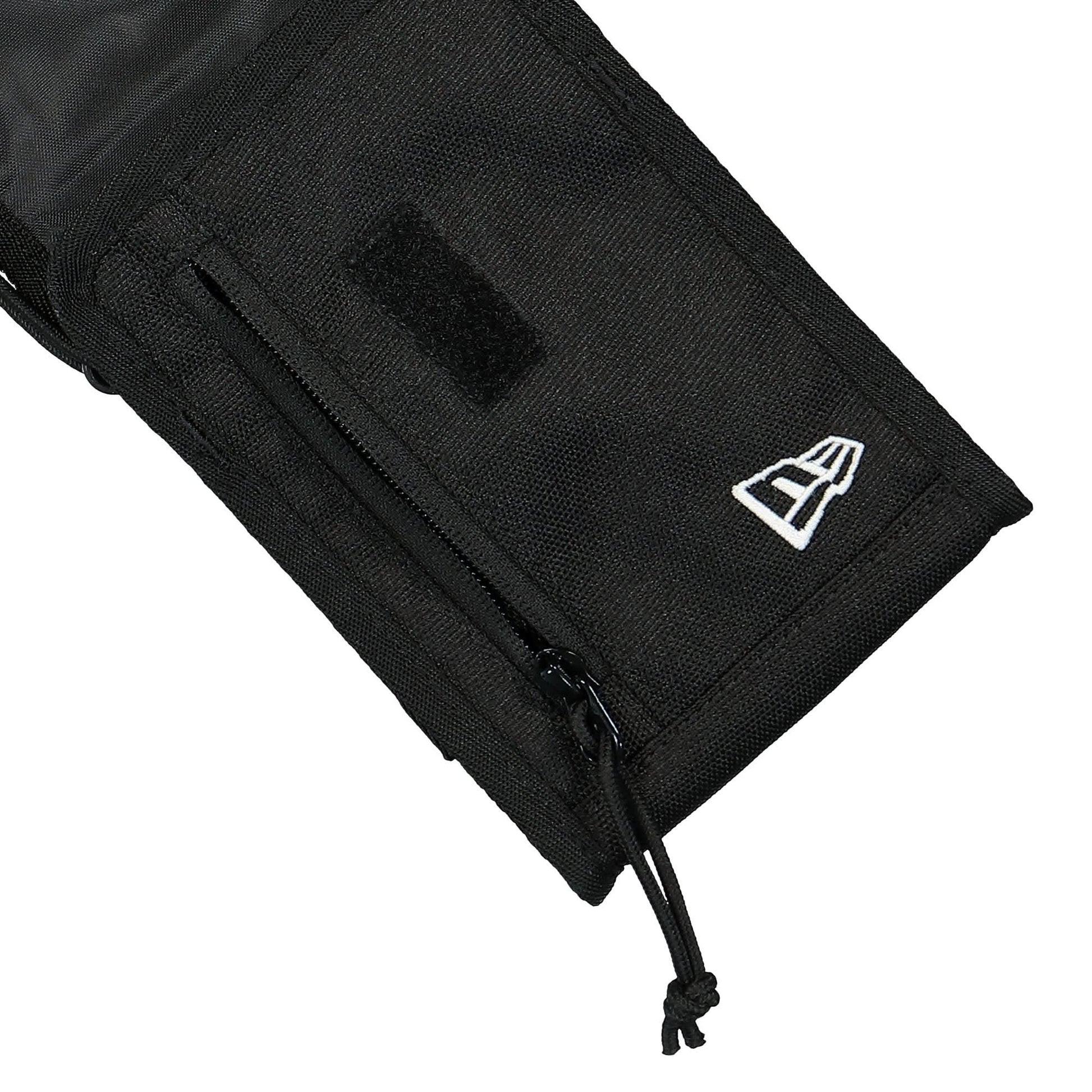 Yohji Yamamoto Homme Neck Pouch YY Logo Black Detail view 4 | Gate