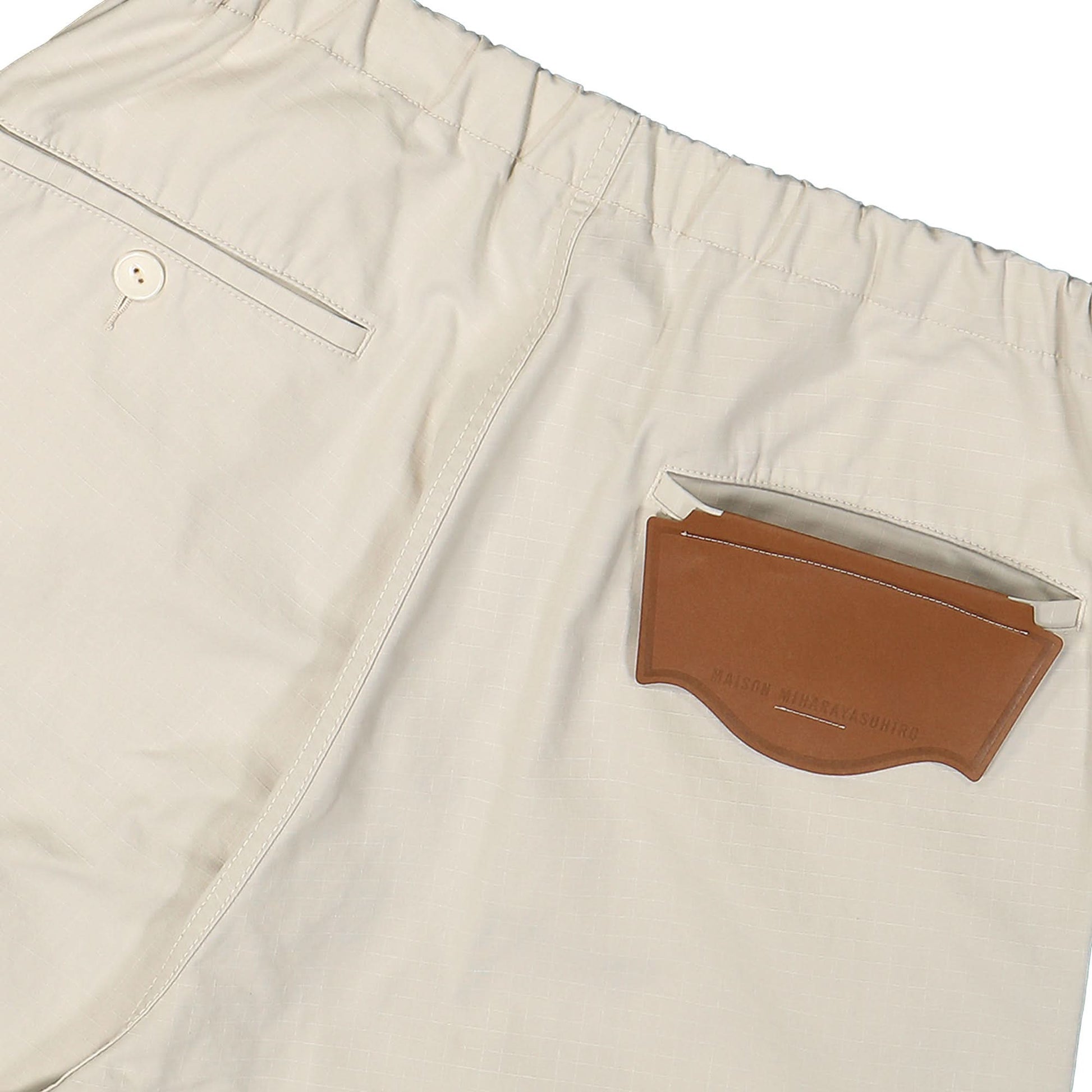 Maison Mihara Yasuhiro Ripstop Parachute Trousers Beige Detail view 5 | Gate