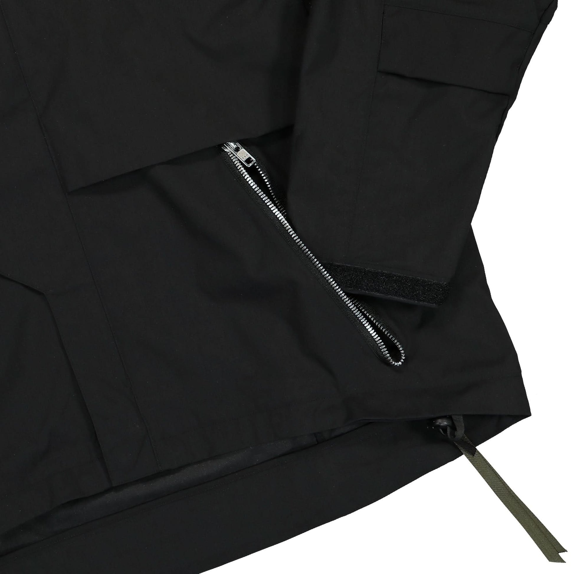 Acronym Lightshell Encapsulated Nylon Interops Jacket Black Detail view 4 | Gate
