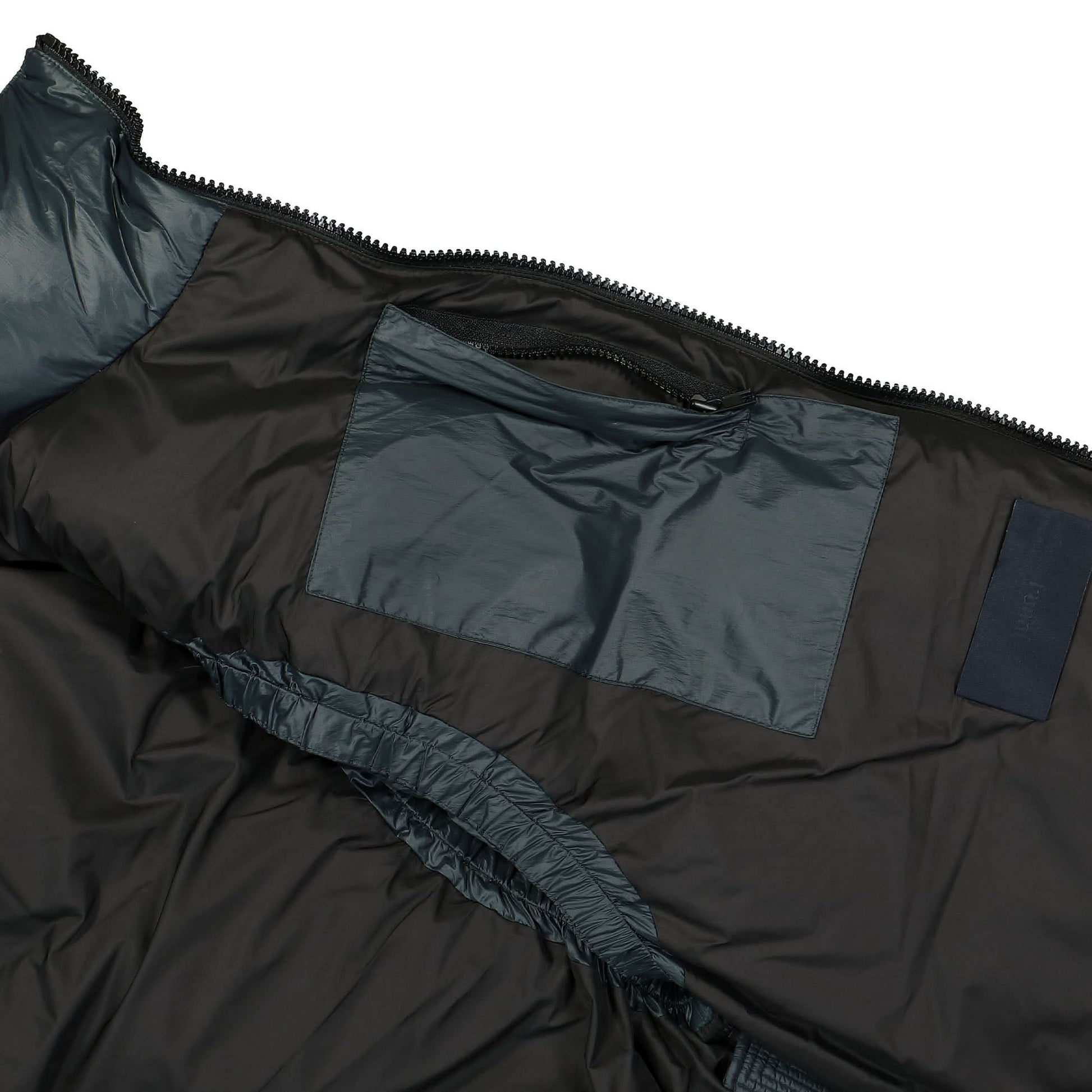 Juun.J Outer Green Detail view 5 | Gate