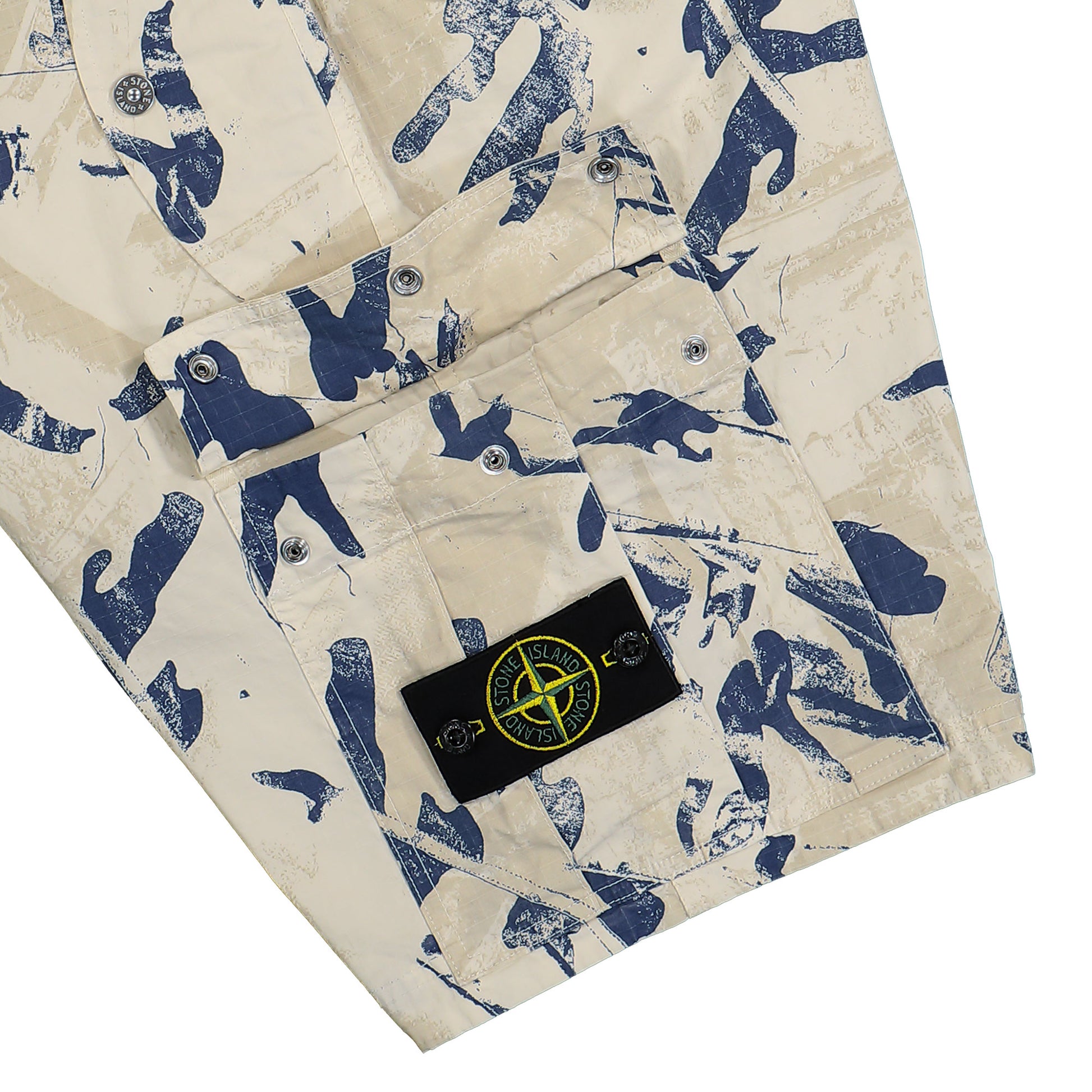 Stone Island Shorts Beige Detail view 6 | Gate