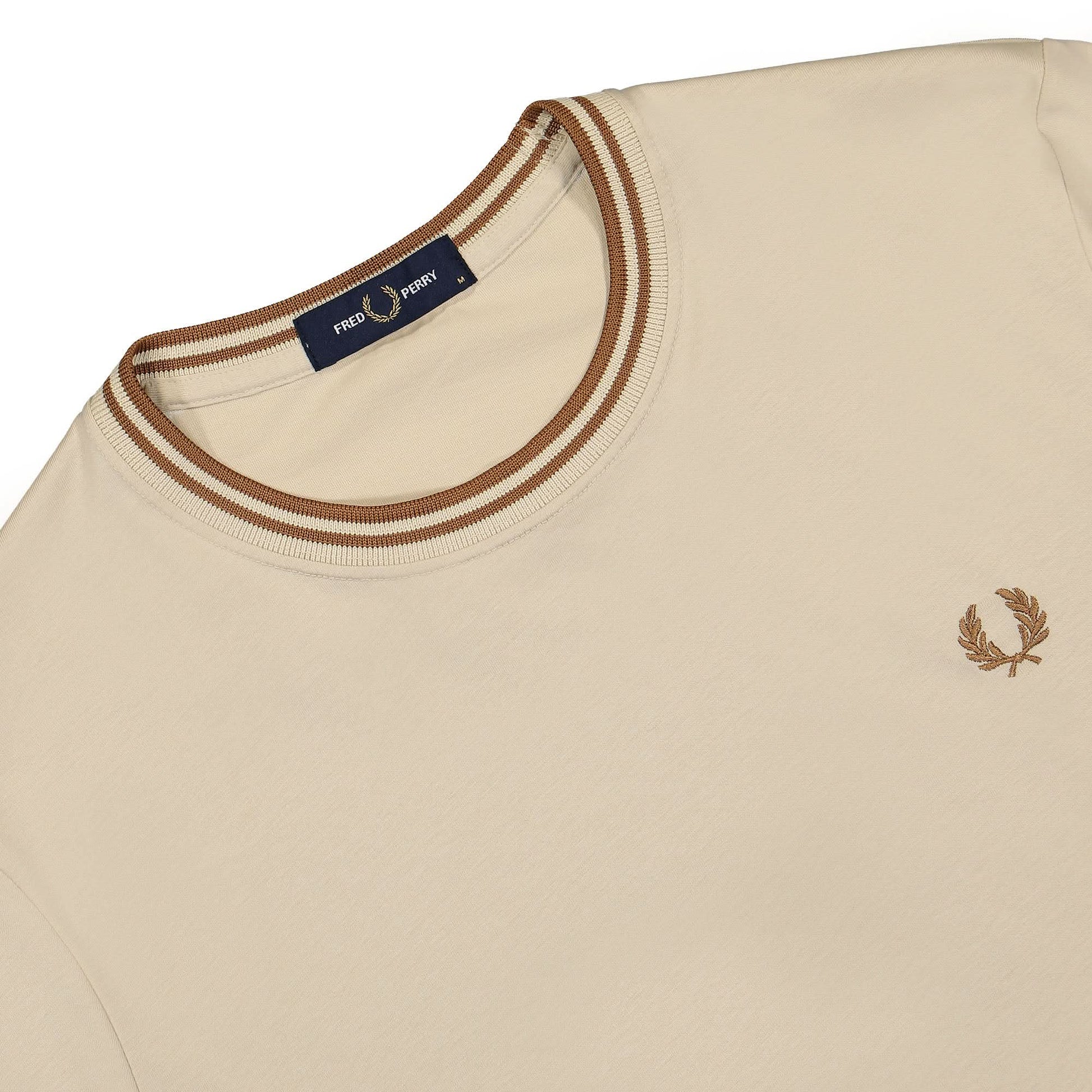 Fred Perry Twin Tipped T-Shirt Beige Detail view 3 | Gate