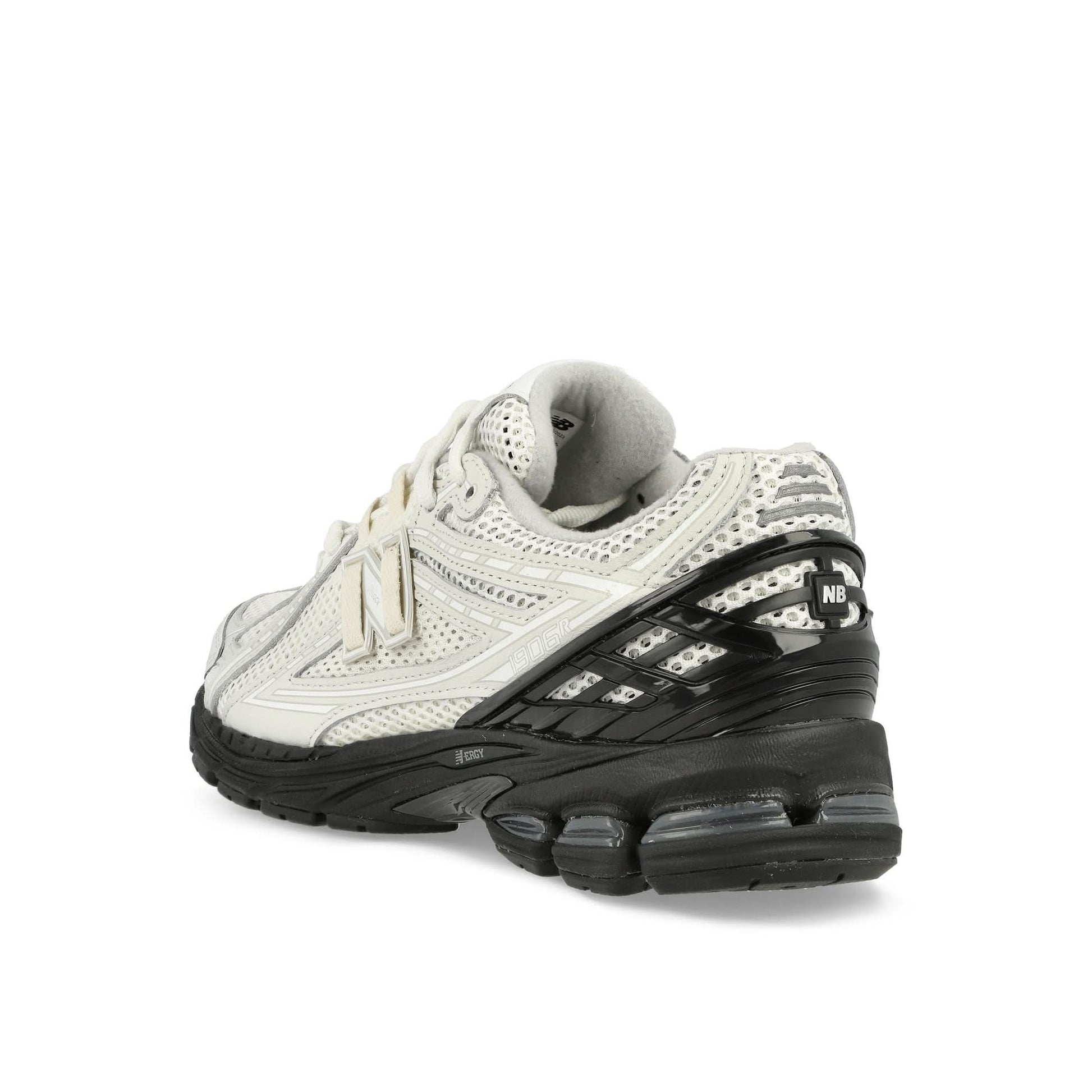 Comme des Garçons Homme M1906RCO White Sneaker Detail view 3 | Gate