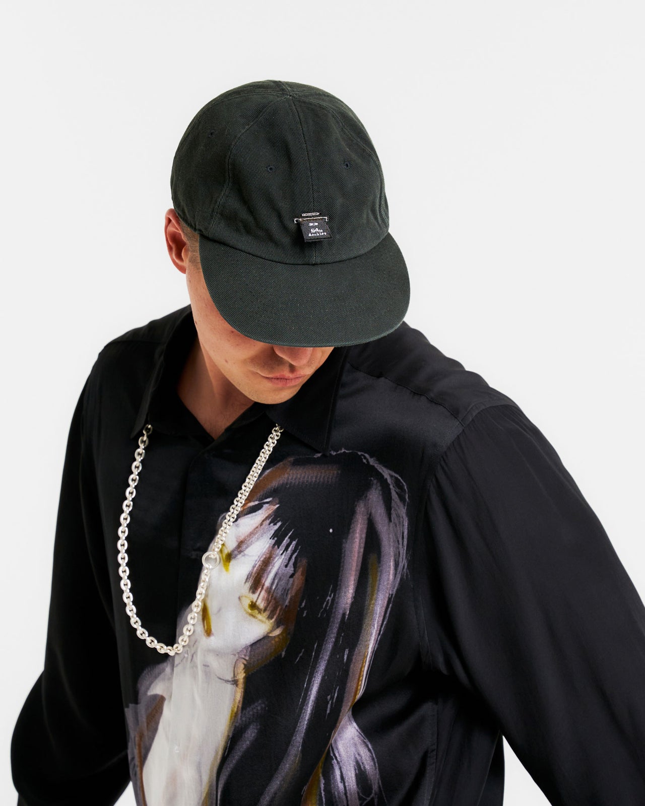 Doublet SD Card Embroidery Cap Black Detail view 1 | Gate